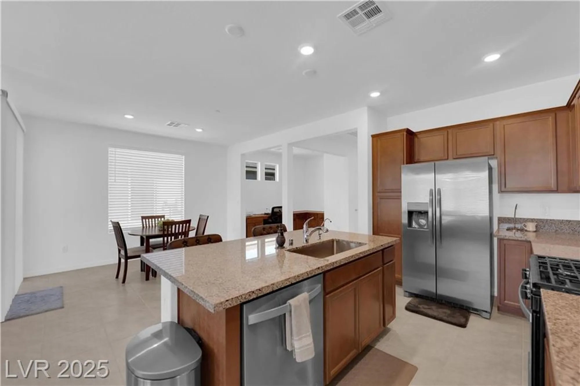 Property Slideshow image 7 of 43 | 10151 carmine clay dr, Las Vegas, NV, 89143
