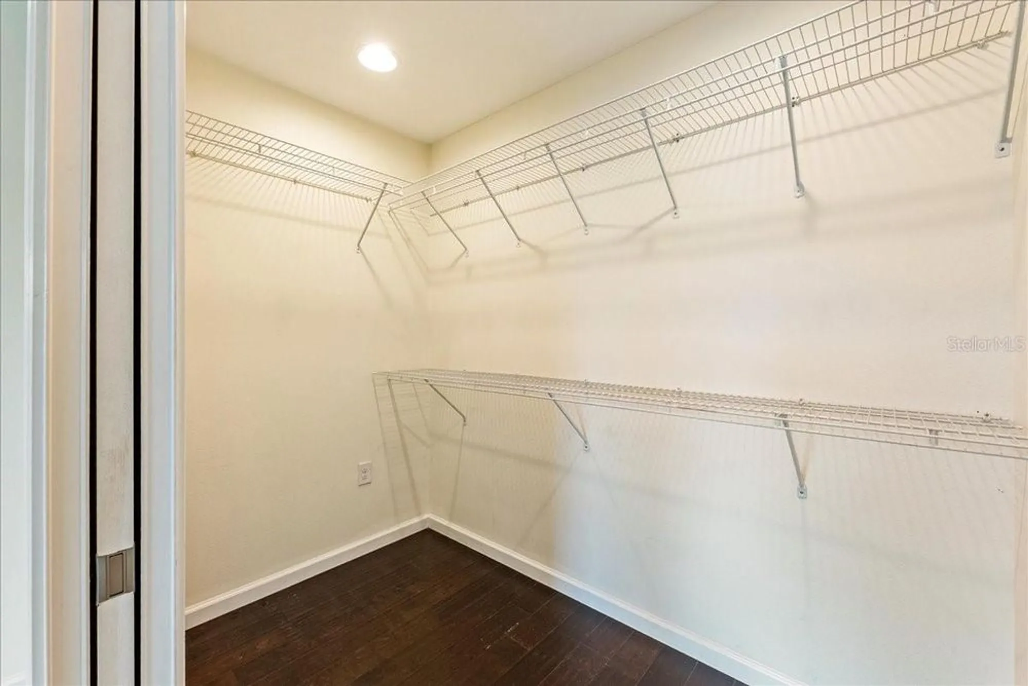 Property Slideshow image 34 of 50 | 11934 meadowgate pl, Lakewood Ranch, FL, 34211