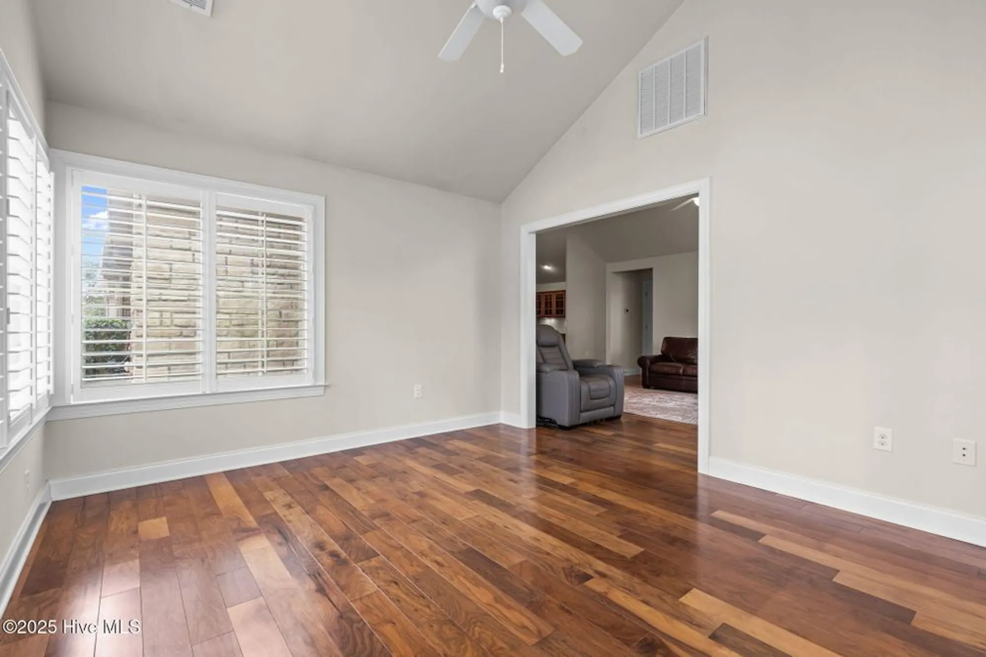 Property Slideshow image 9 of 34 | 105 e chelsea ct, Southern Pines, NC, 28387