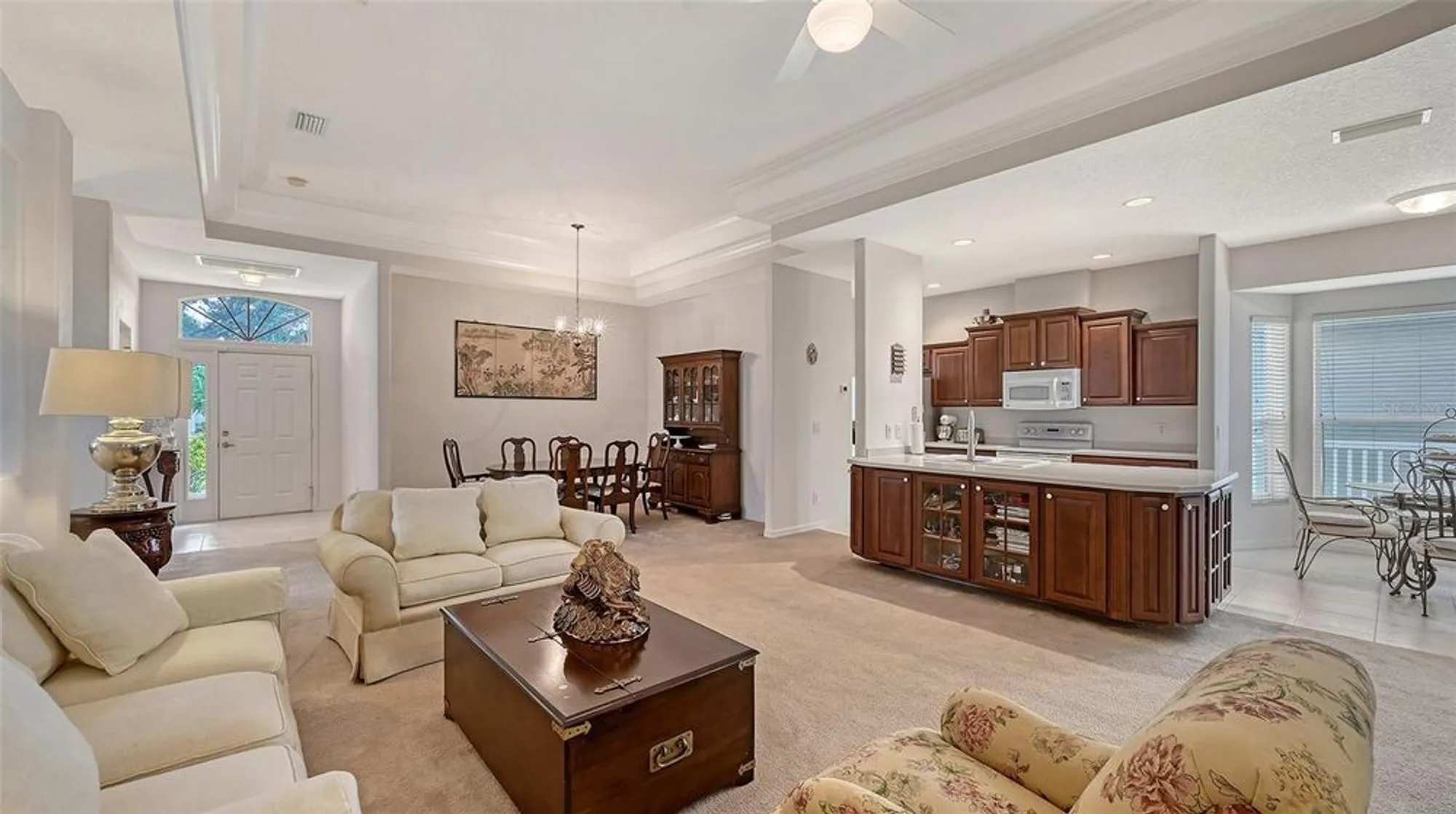 Property Slideshow image 10 of 58 | 6734 w country club ln, Sarasota, FL, 34243