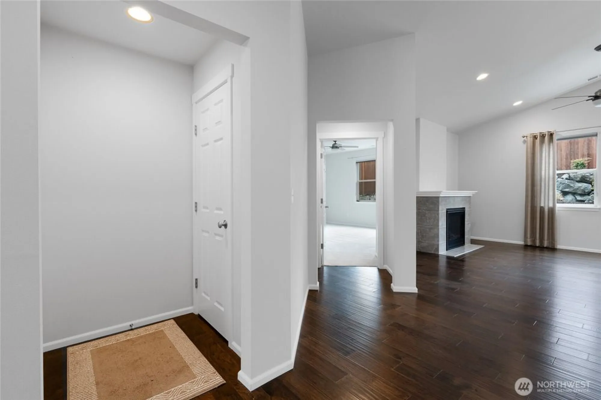 Property Slideshow image 13 of 39 | 945 alpine view dr, Mount Vernon, WA, 98274