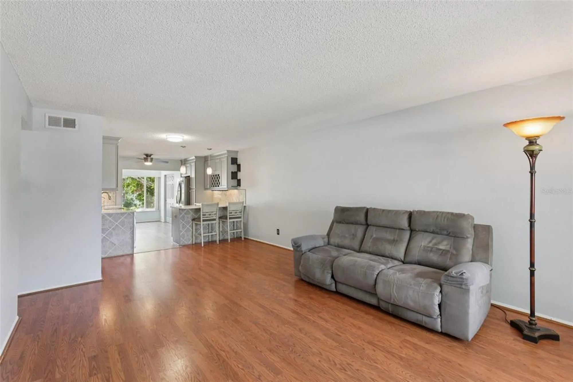 Property Slideshow image 13 of 49 | 2370 jamaican st apt 44, Clearwater, FL, 33763