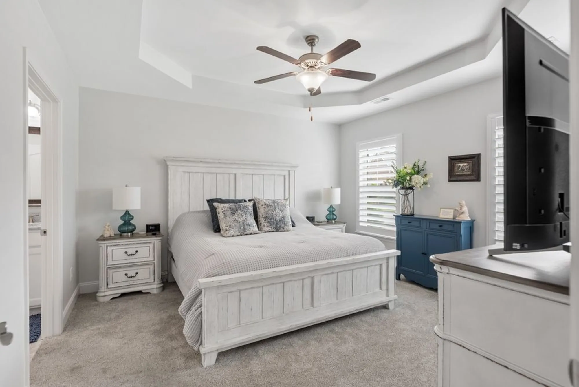 Property Slideshow image 16 of 71 | 240 glennister ct, Gallatin, TN, 37066