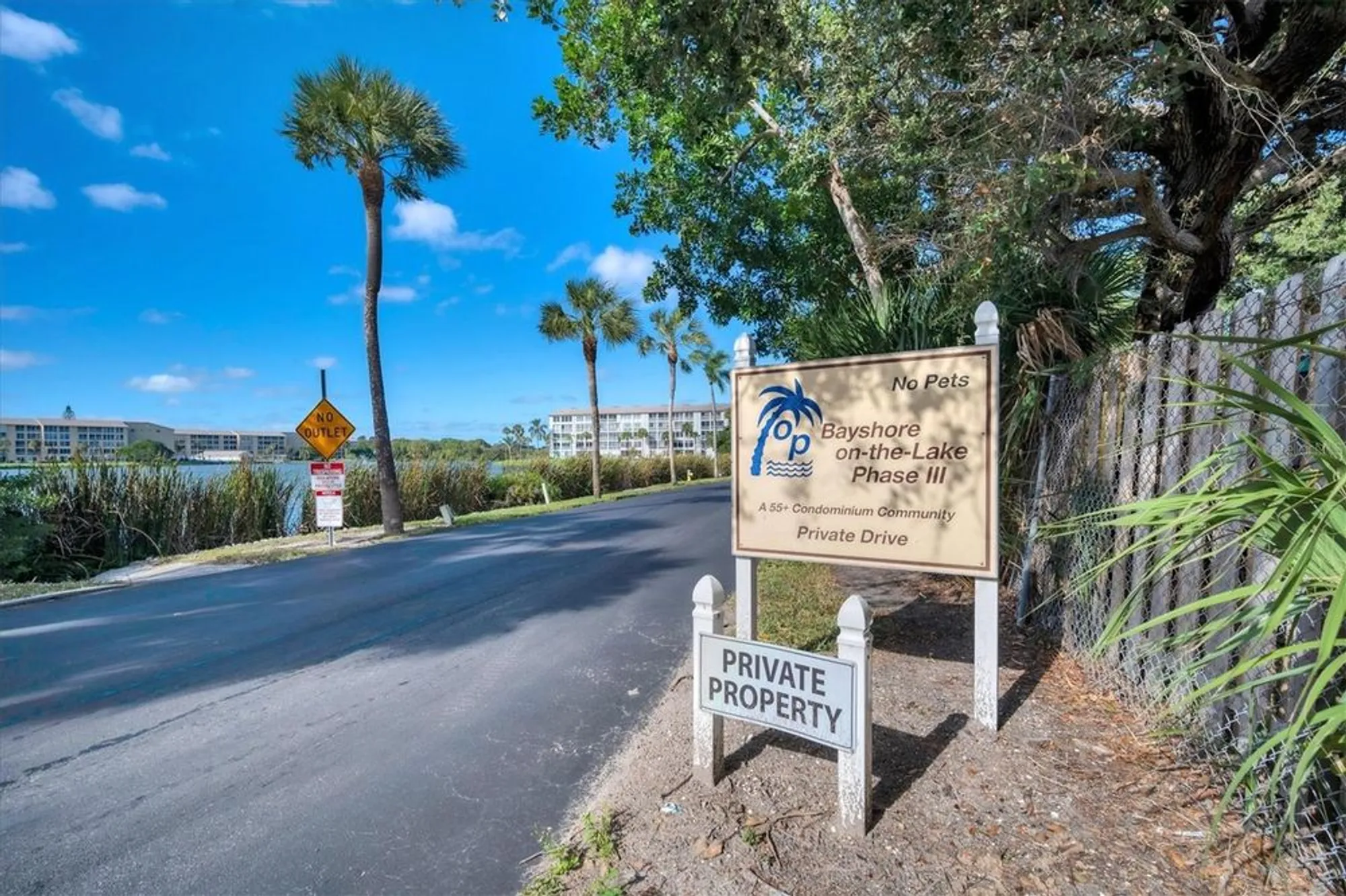 Property Slideshow image 37 of 58 | 3521 lake bayshore dr # 101 j, Bradenton, FL, 34205