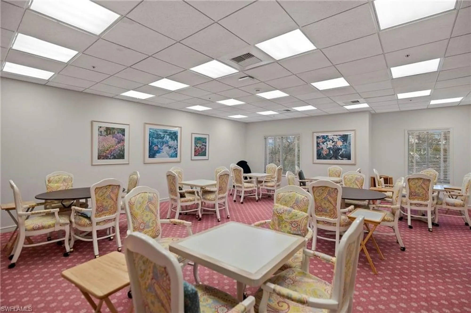 Property Slideshow image 30 of 36 | 100 glenview pl 202, Naples, FL, 34108