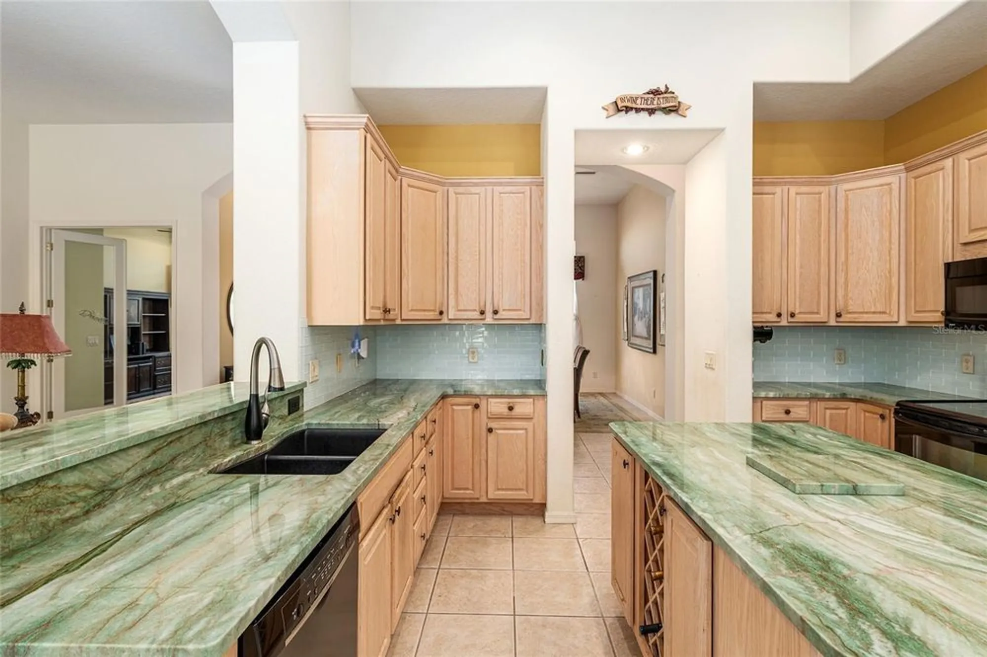 Property Slideshow image 10 of 90 | 932 w rollingwood ct, Hernando, FL, 34442