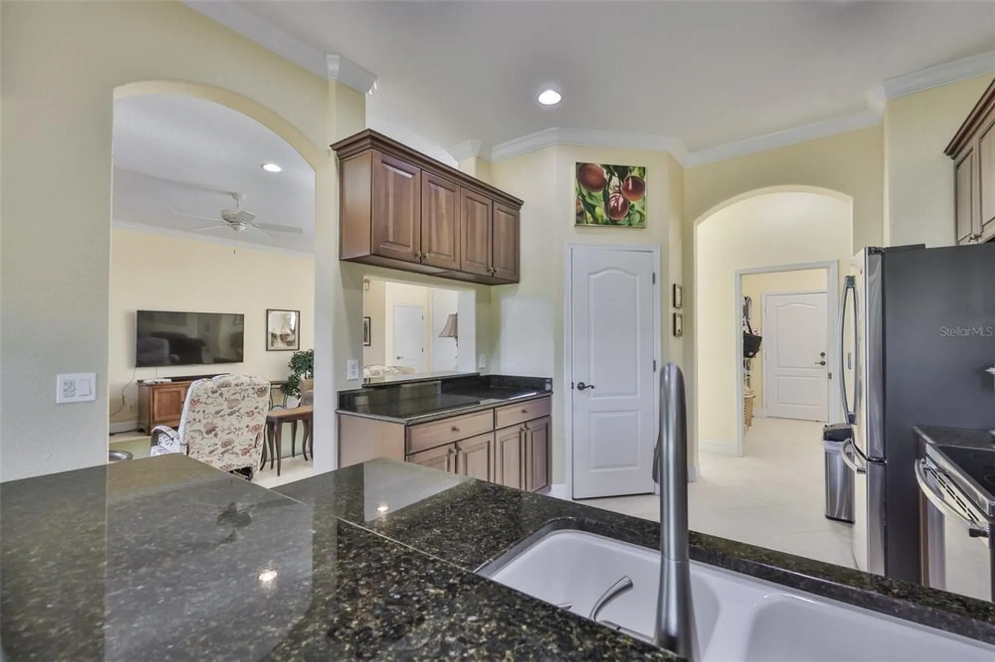 Property Slideshow image 19 of 48 | 327 noble faire dr, Sun City Center, FL, 33573