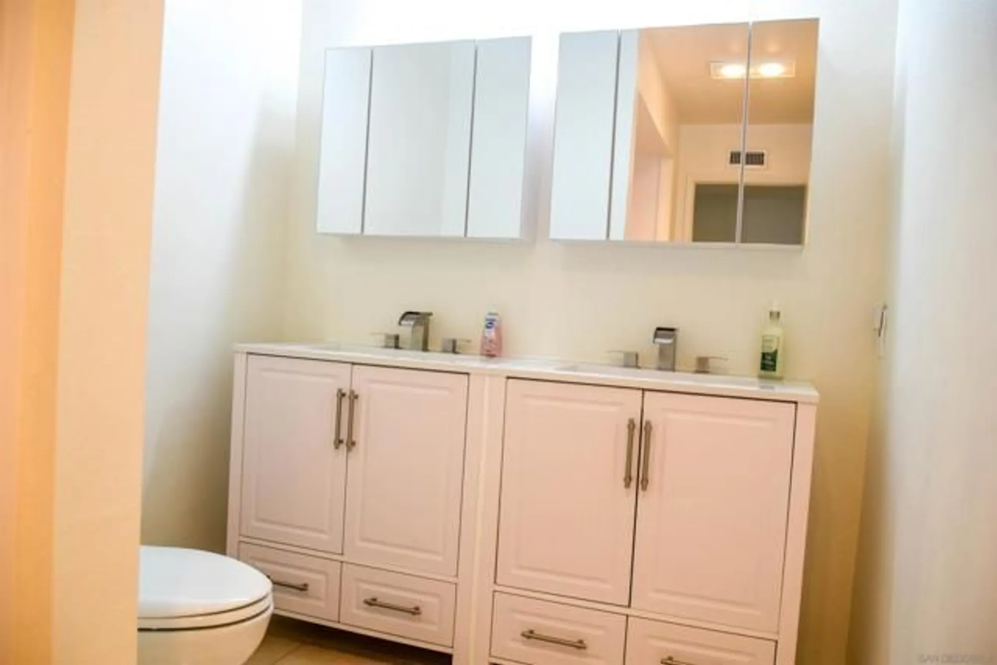 Property Slideshow image 15 of 56 | 16734 bernardo oaks dr, San Diego, CA, 92128