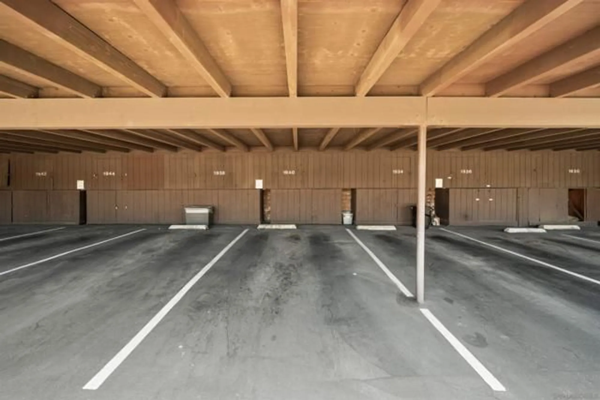 Property Slideshow image 34 of 50 | 1940 fairway circle dr, San Marcos, CA, 92078