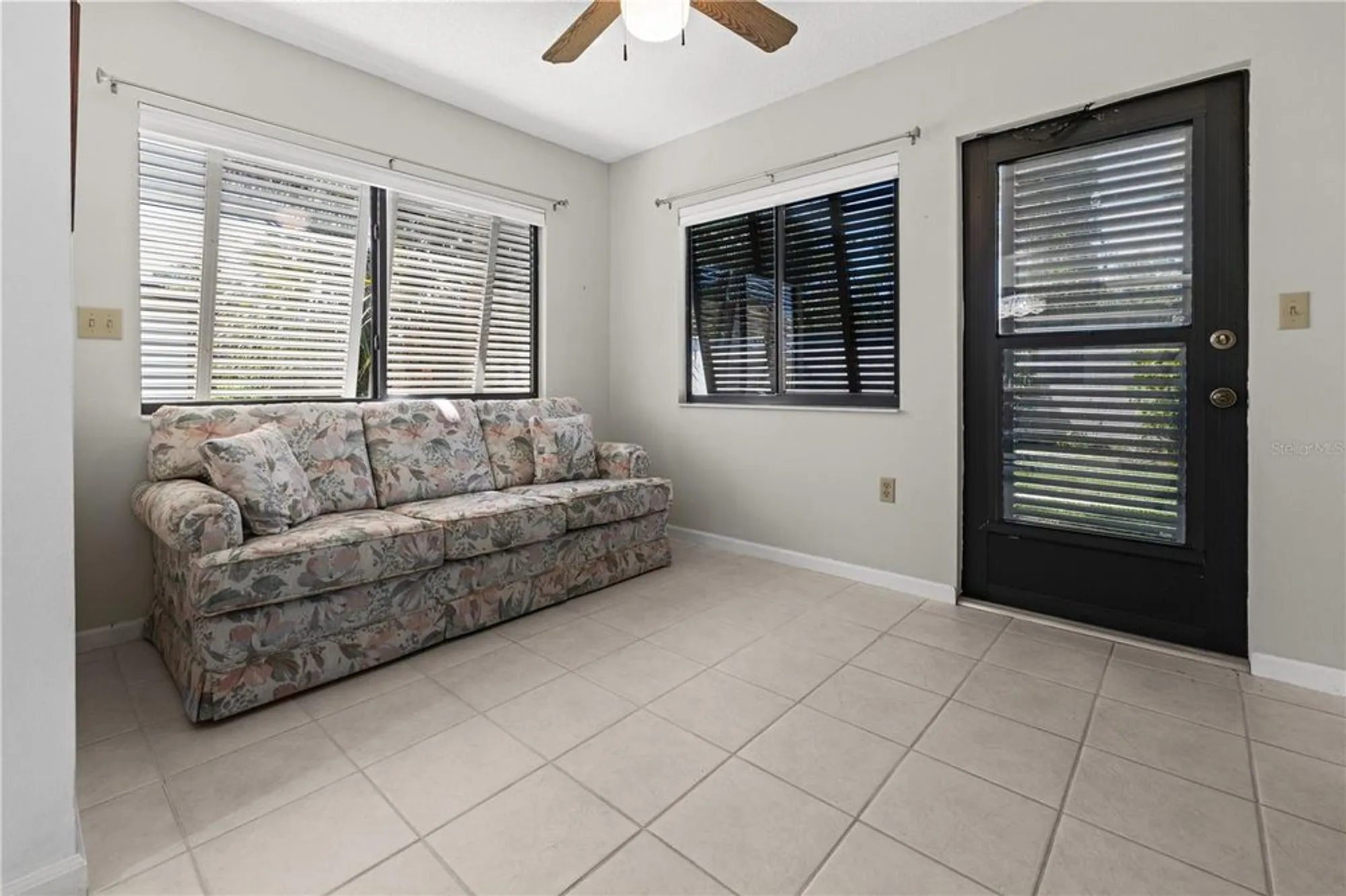 Property Slideshow image 14 of 38 | 404 cypress forest dr, Englewood, FL, 34223