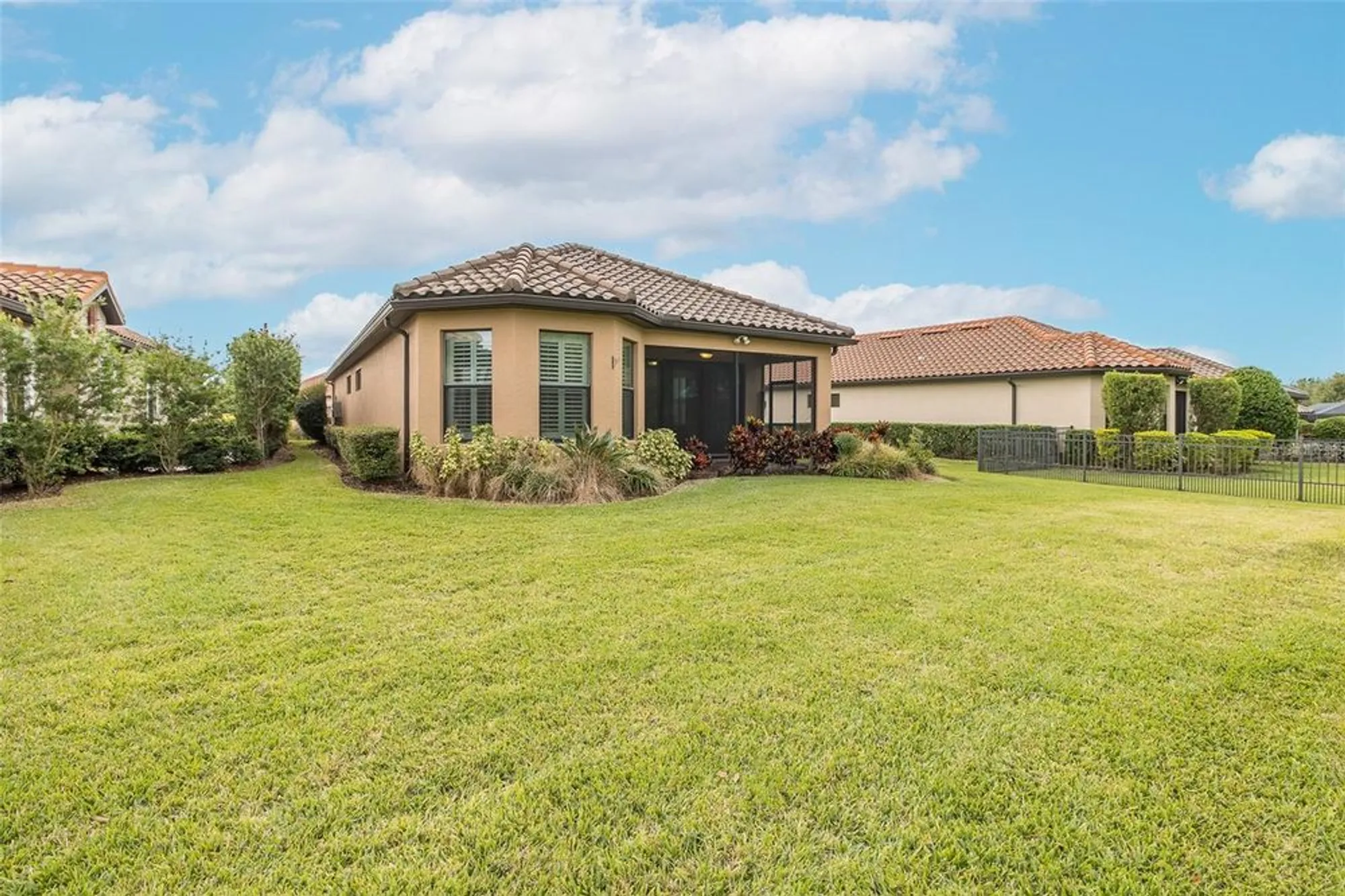 Property Slideshow image 69 of 100 | 11599 callisia dr, Odessa, FL, 33556