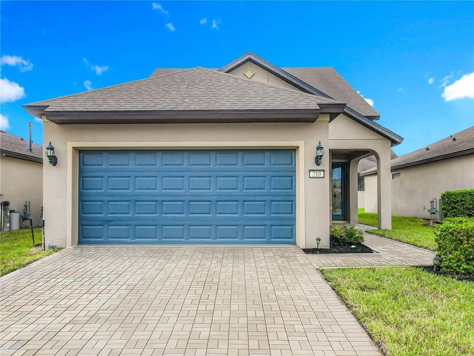 Property Slideshow image 1 of 60 | 210 tomelloso way, Davenport, FL, 33837