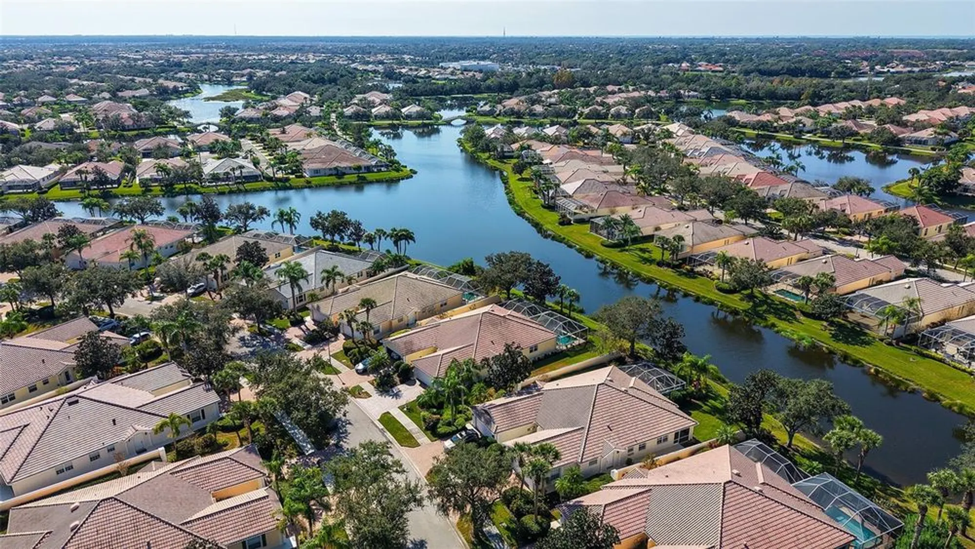 Property Slideshow image 6 of 49 | 5737 ivrea dr, Sarasota, FL, 34238