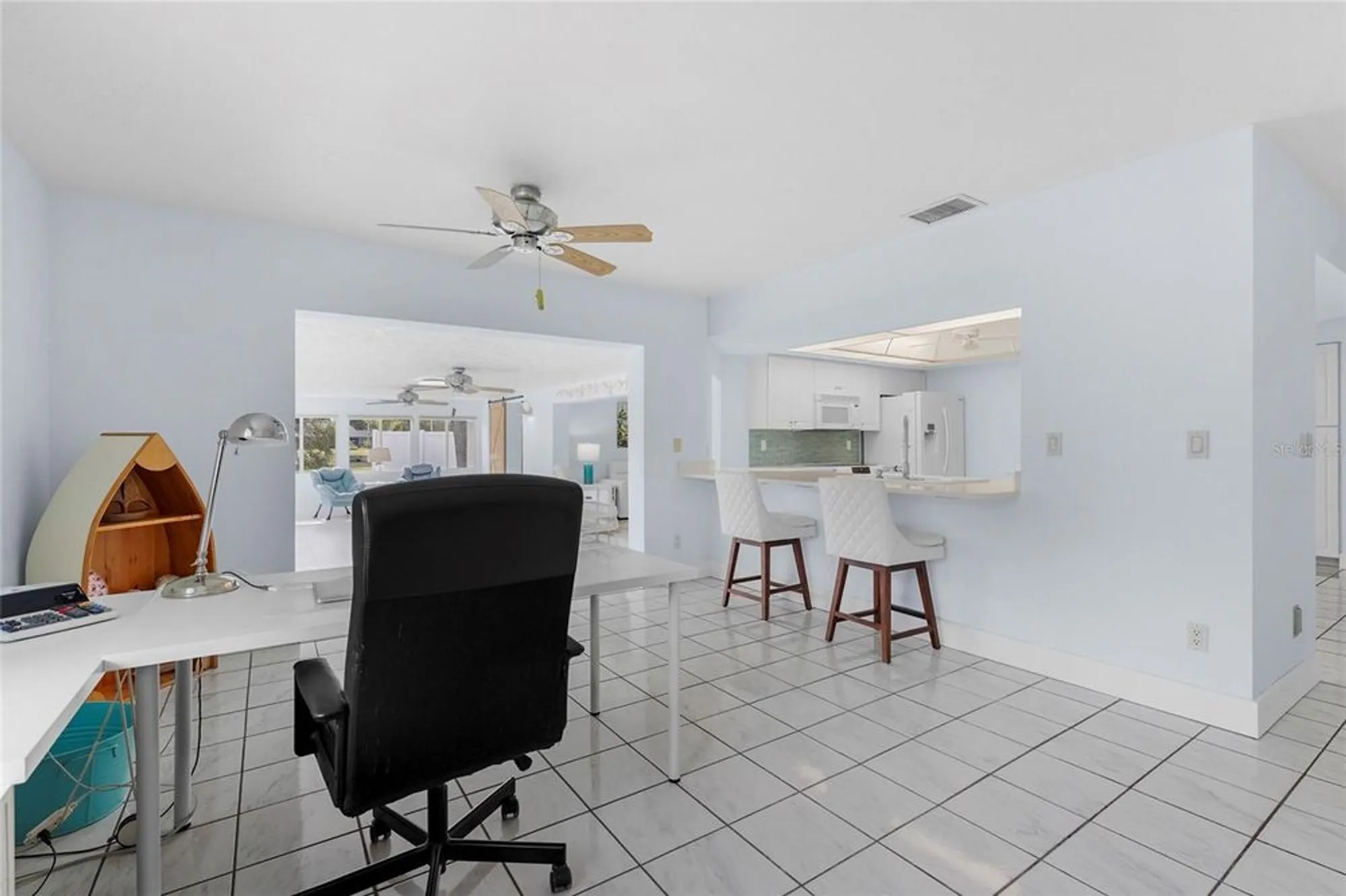 Property Slideshow image 26 of 57 | 5720 timber lake cir, Sarasota, FL, 34243