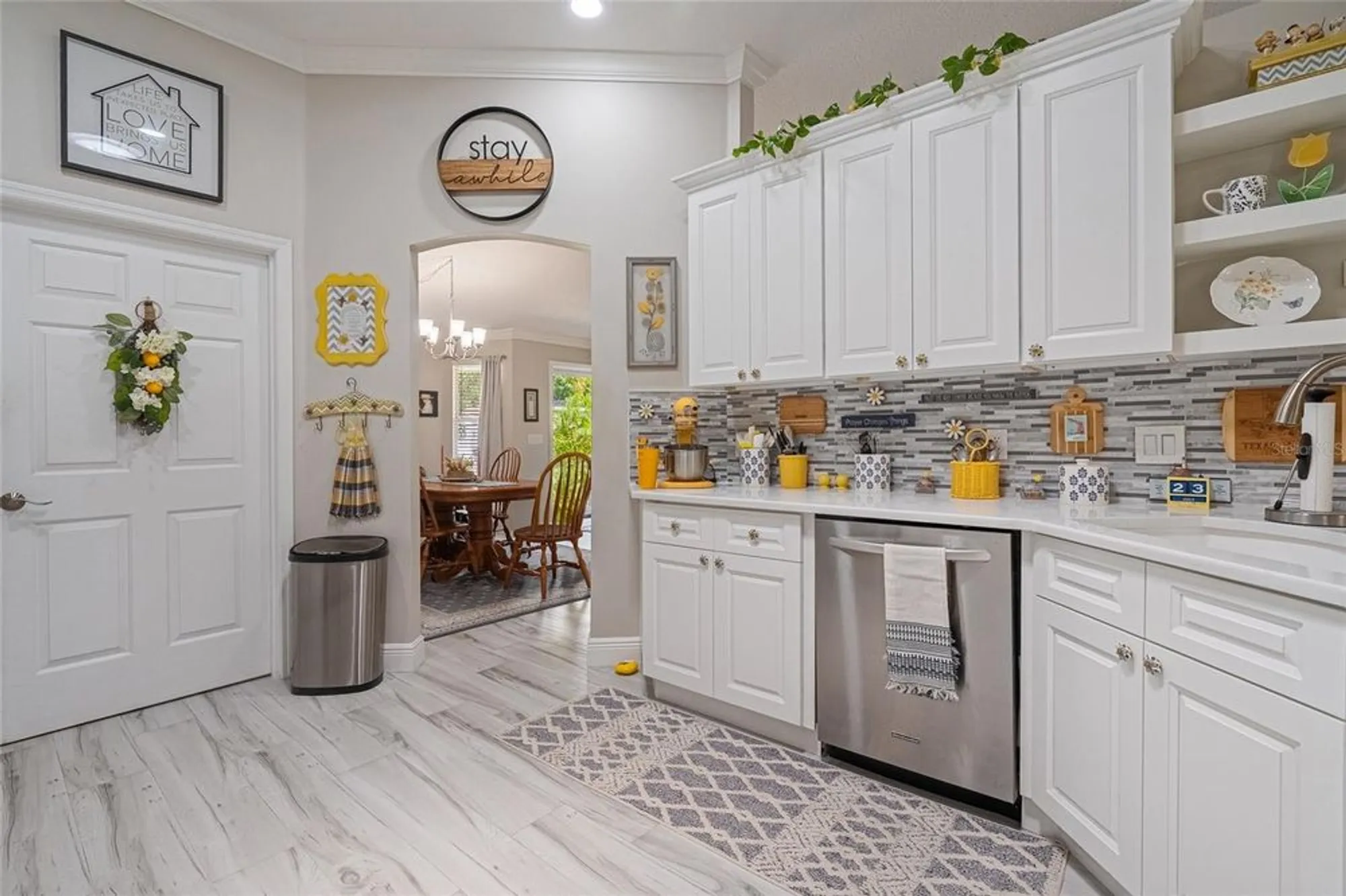 Property Slideshow image 8 of 22 | 919 camino del rey dr, The Villages, FL, 32159