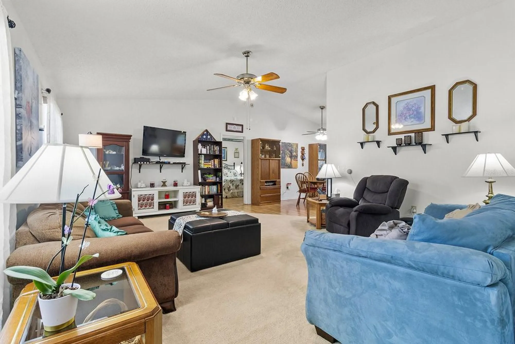 Property Slideshow image 11 of 33 | 4846 colonnades club blvd, Lakeland, FL, 33811