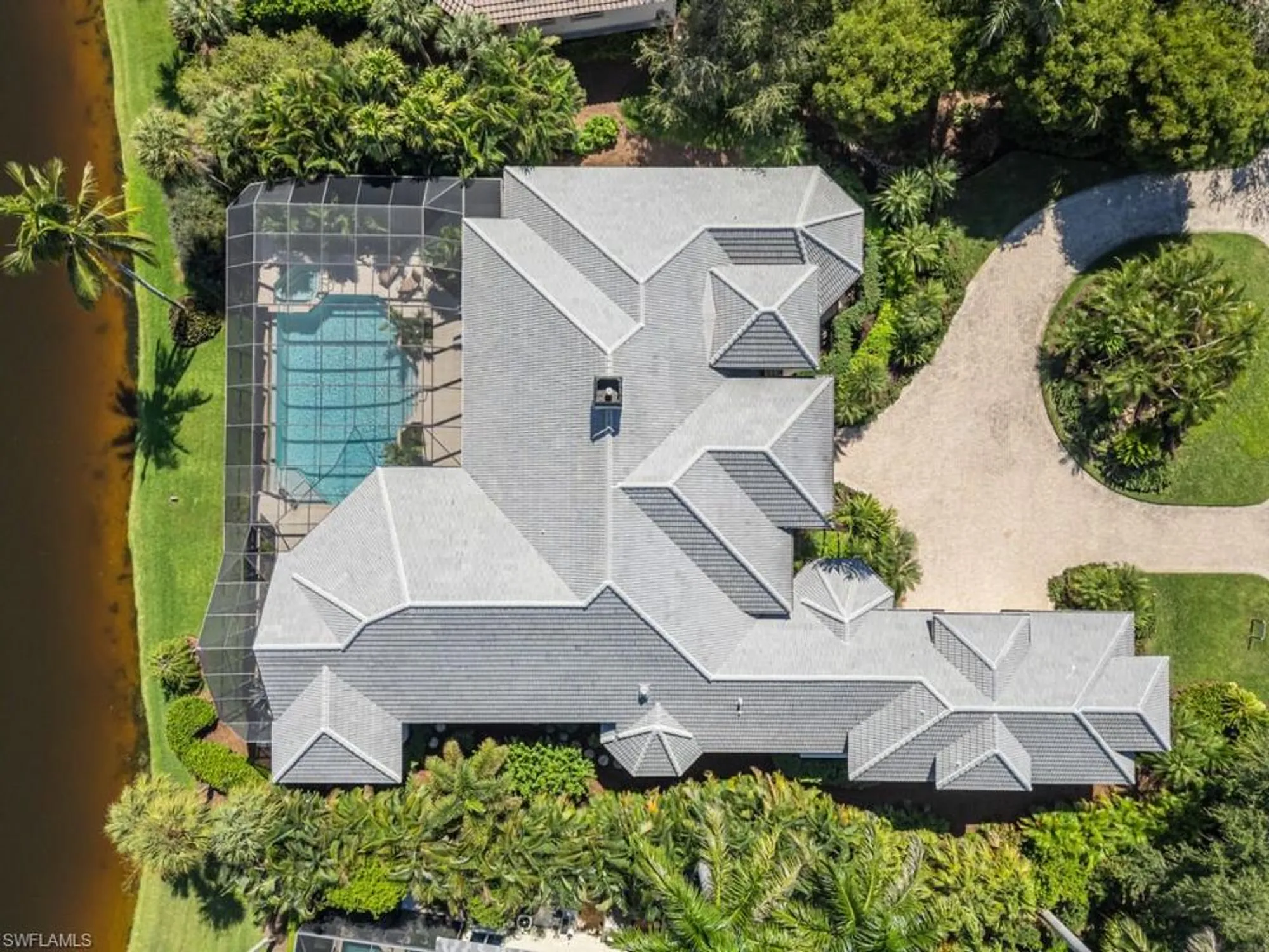 Property Slideshow image 46 of 50 | 26271 woodlyn dr, Bonita Springs, FL, 34134