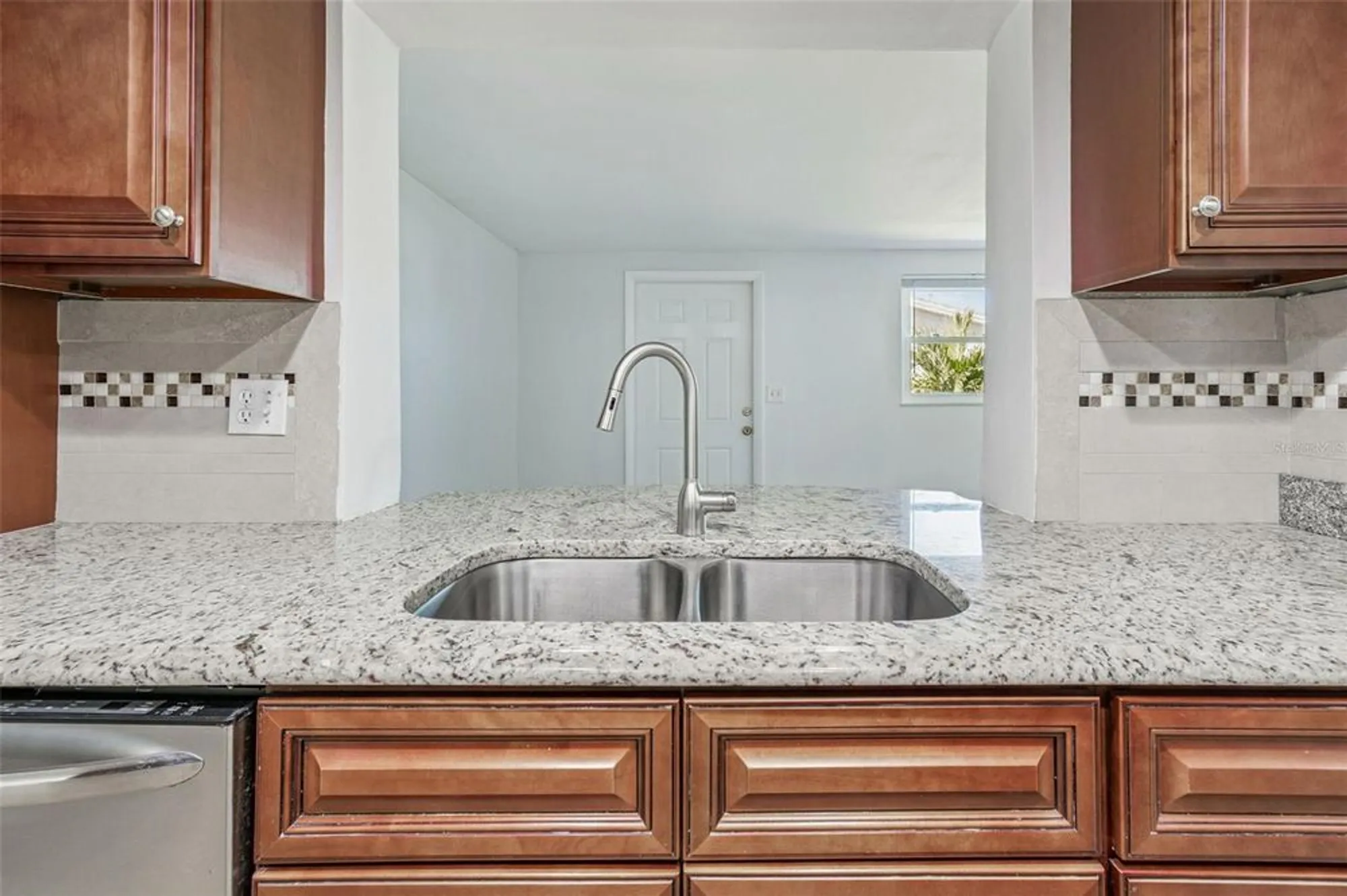 Property Slideshow image 8 of 42 | 9500 mainlands blvd w # 1-a, Pinellas Park, FL, 33782