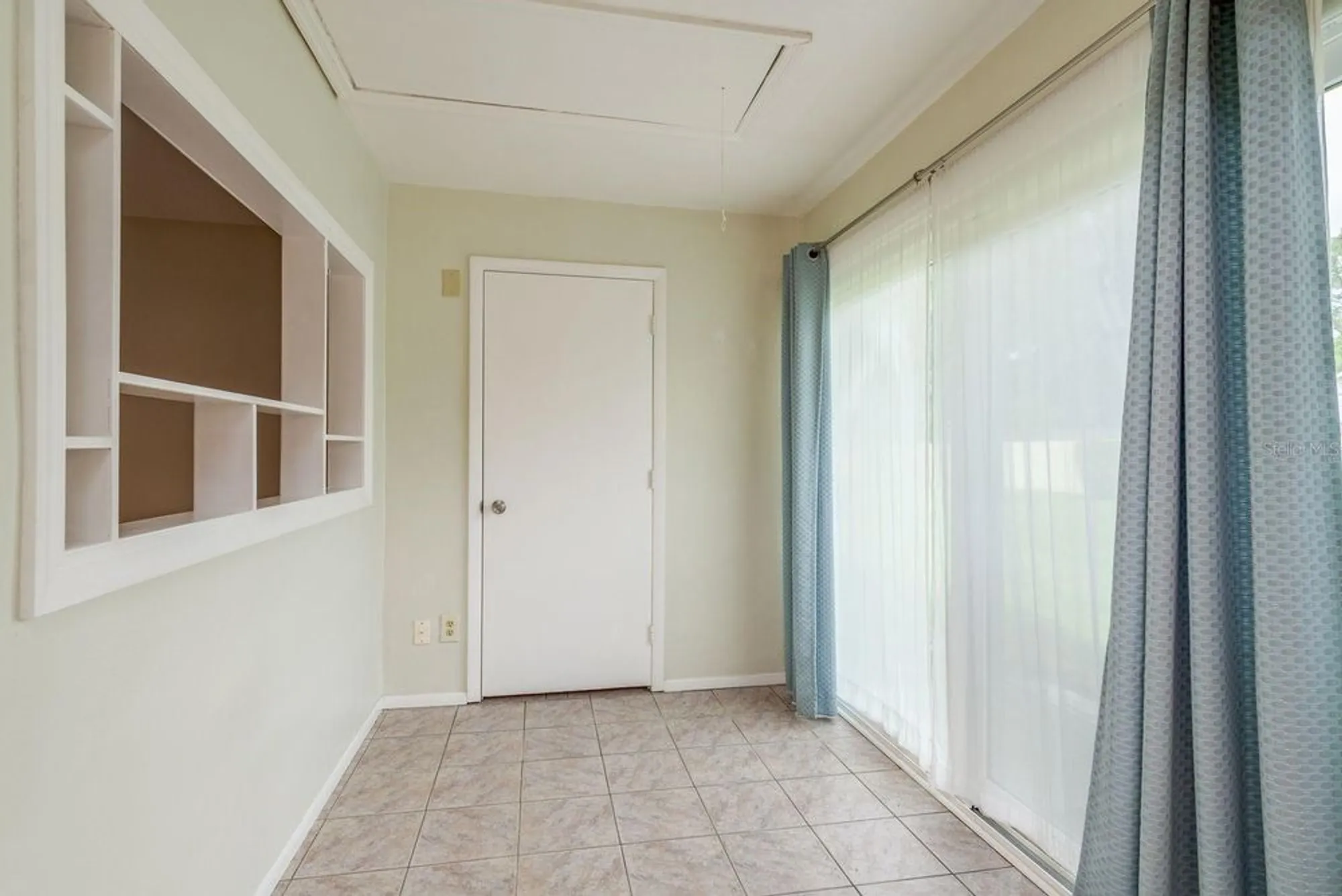 Property Slideshow image 16 of 29 | 1701 pinehurst rd 19e, Dunedin, FL, 34698