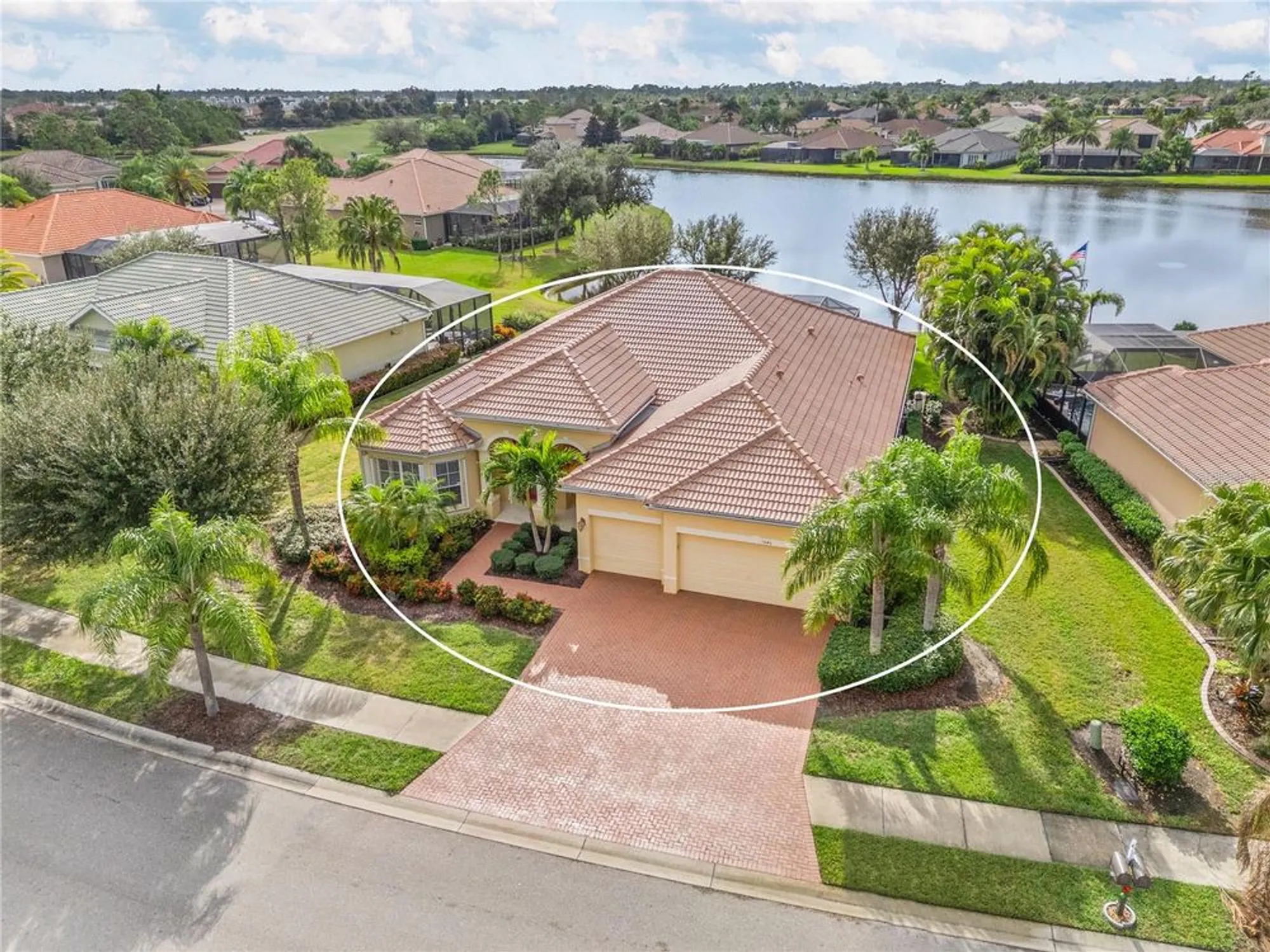 Property Slideshow image 39 of 67 | 1646 creek nine dr, North Port, FL, 34291