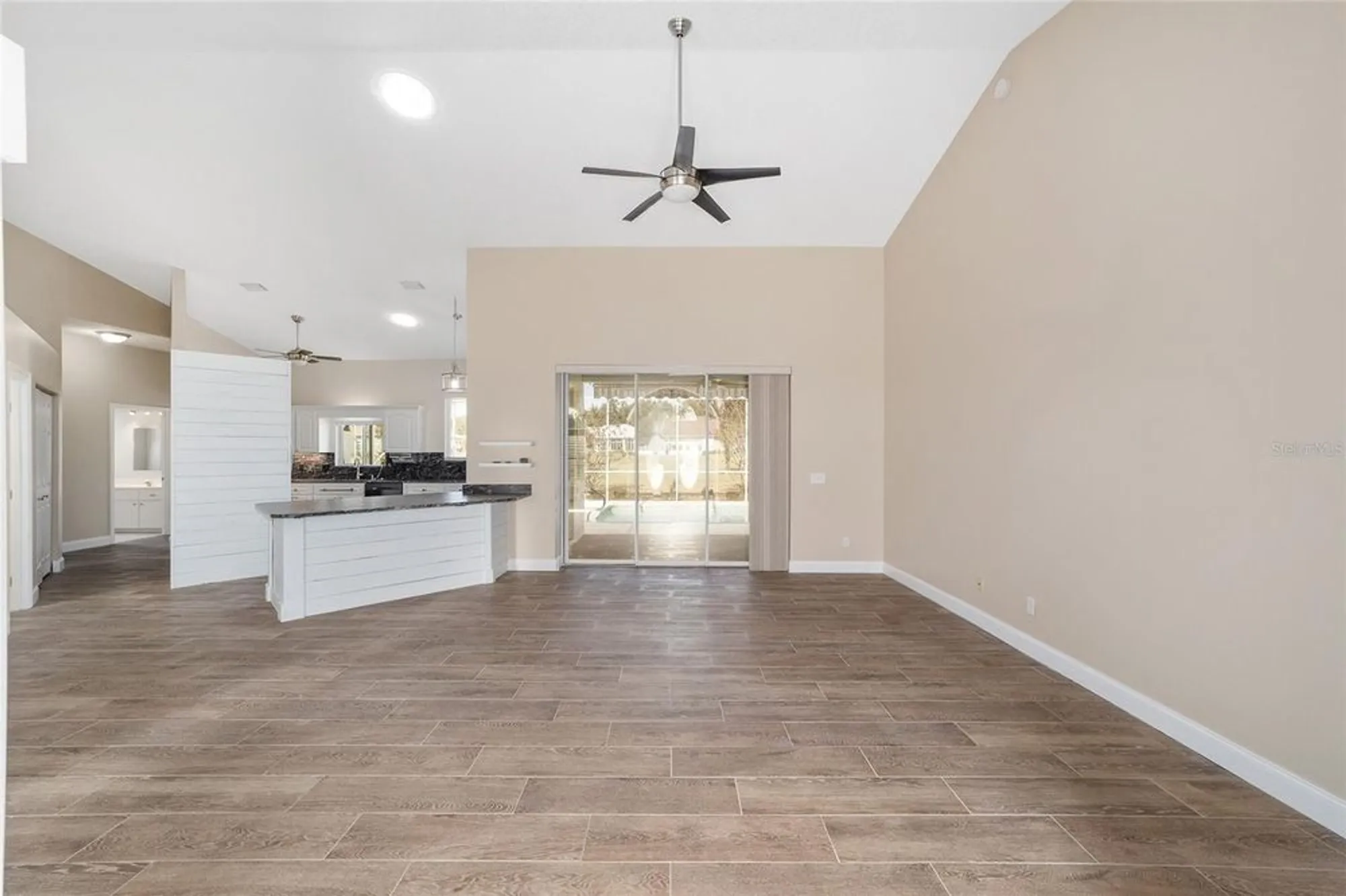 Property Slideshow image 7 of 59 | 5565 nw 26th ln, Ocala, FL, 34482