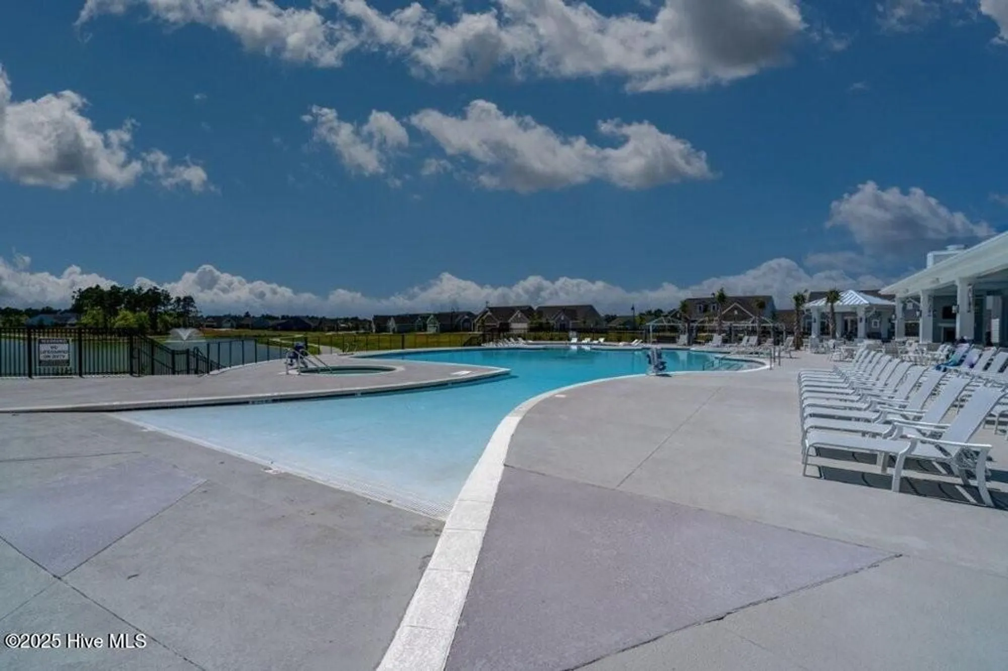 Property Slideshow image 61 of 64 | 521 lyrebird ave, Wilmington, NC, 28412