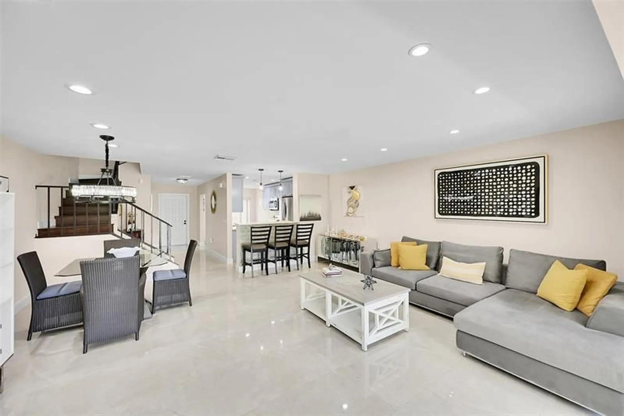 Property Slideshow image 22 of 61 | 21207 lago cir d, Boca Raton, FL, 33433