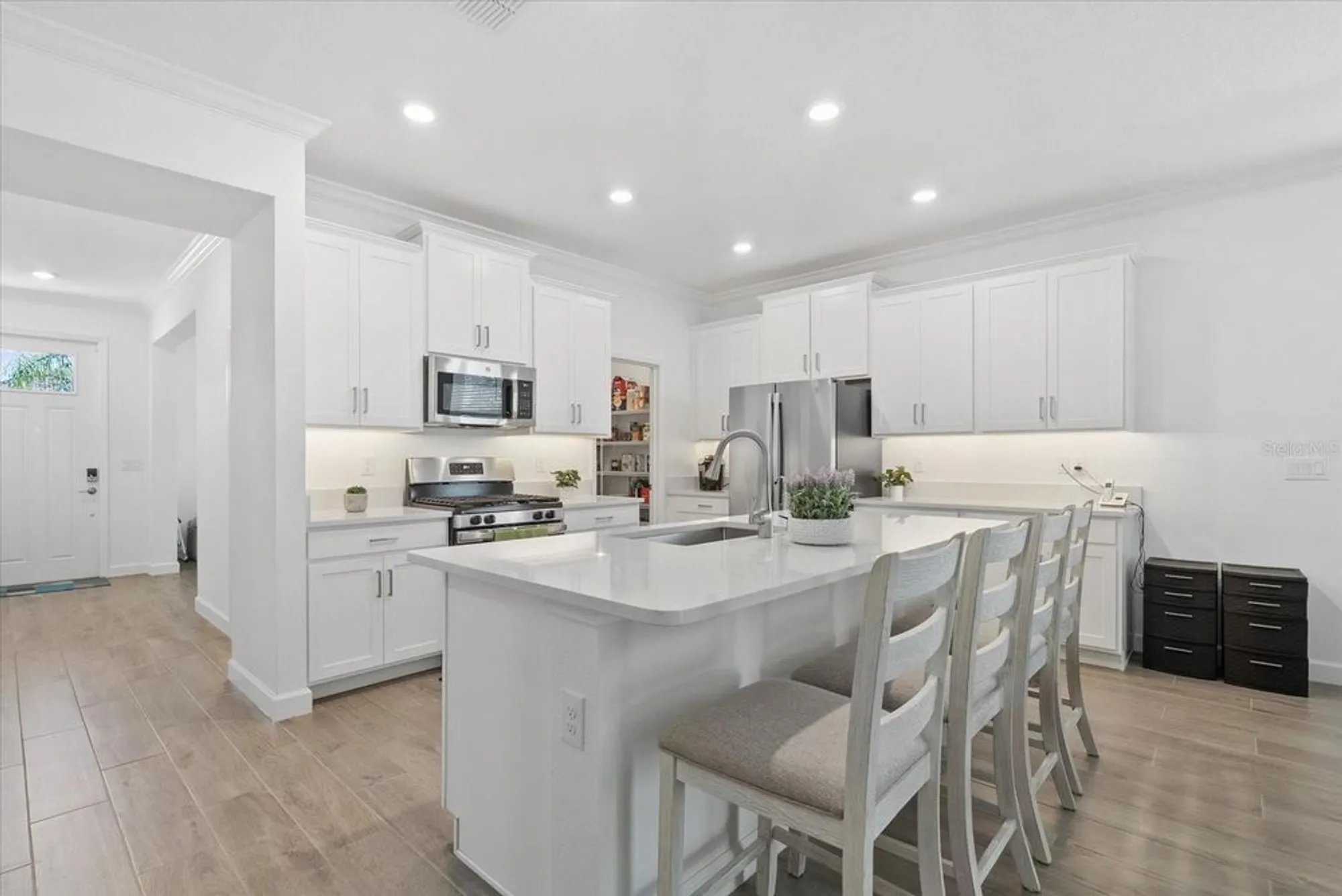 Property Slideshow image 7 of 52 | 5524 little path dr, Wimauma, FL, 33598