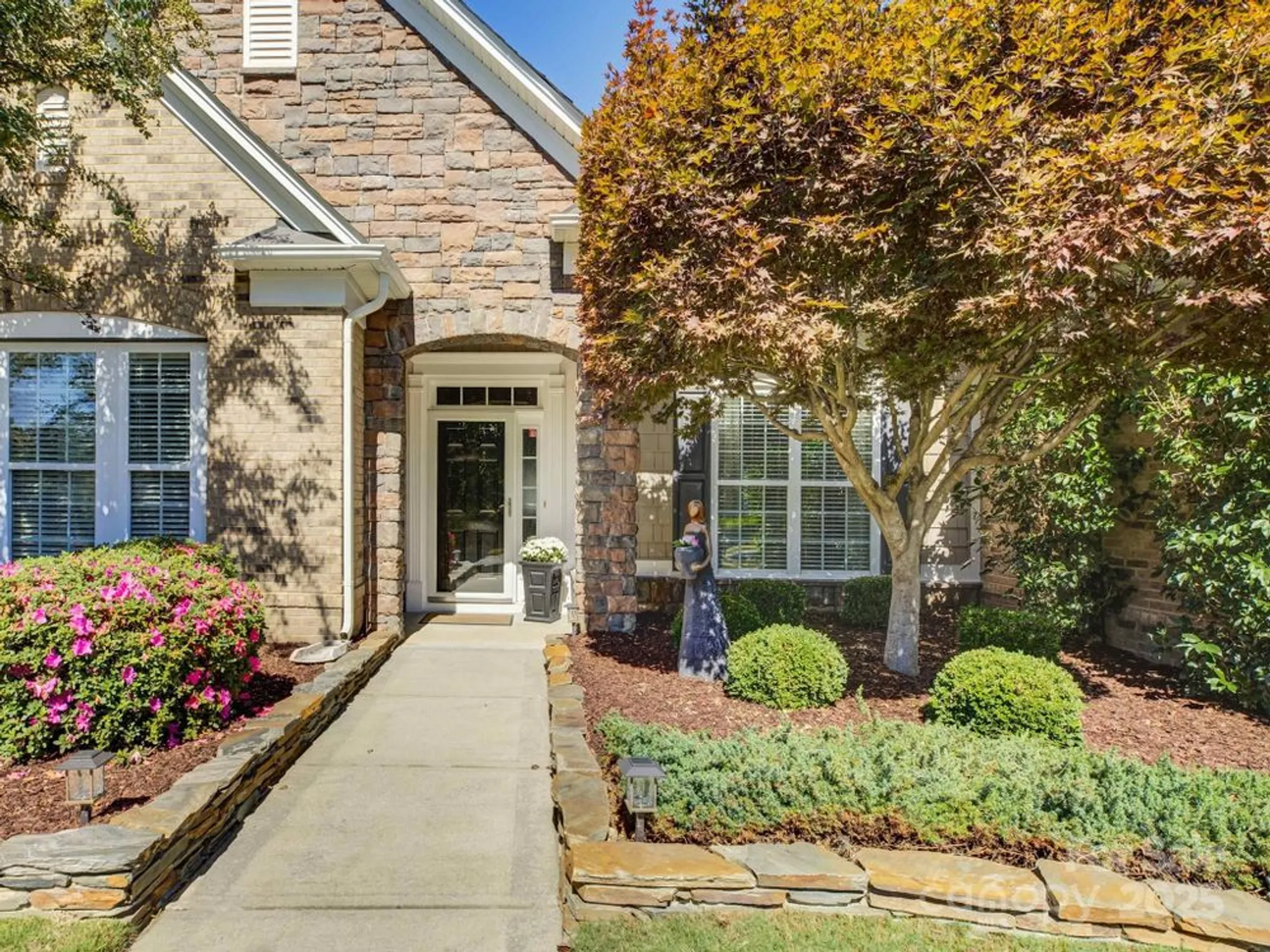 Property Slideshow image 3 of 47 | 3616 golden cascade ln, Fort Mill, SC, 29707