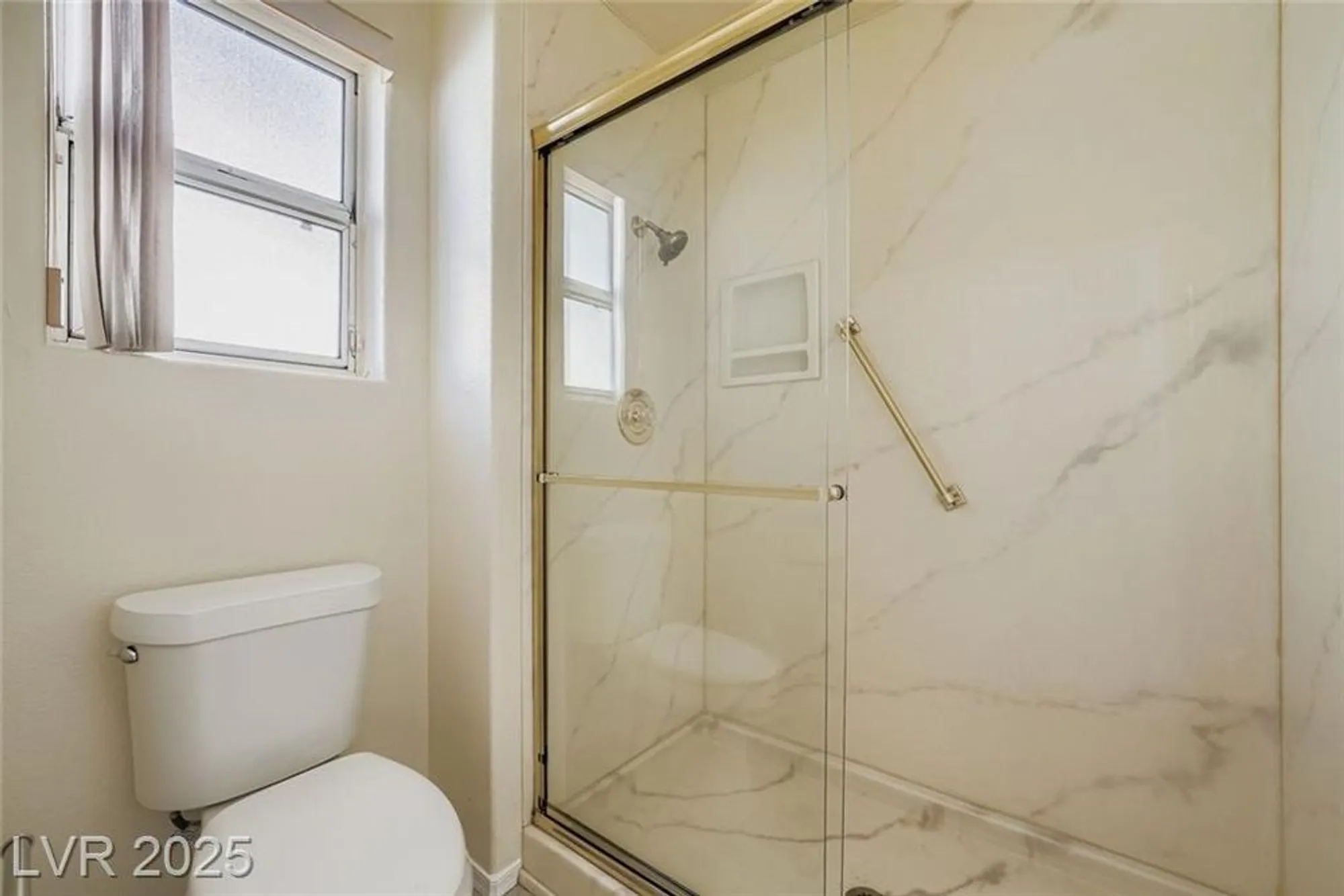 Property Slideshow image 22 of 29 | 2517 desert butte dr, Las Vegas, NV, 89134