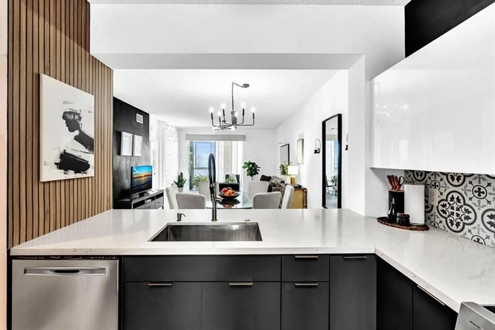 Property Slideshow image 17 of 82 | 7775 southampton ter 405, Tamarac, FL, 33321