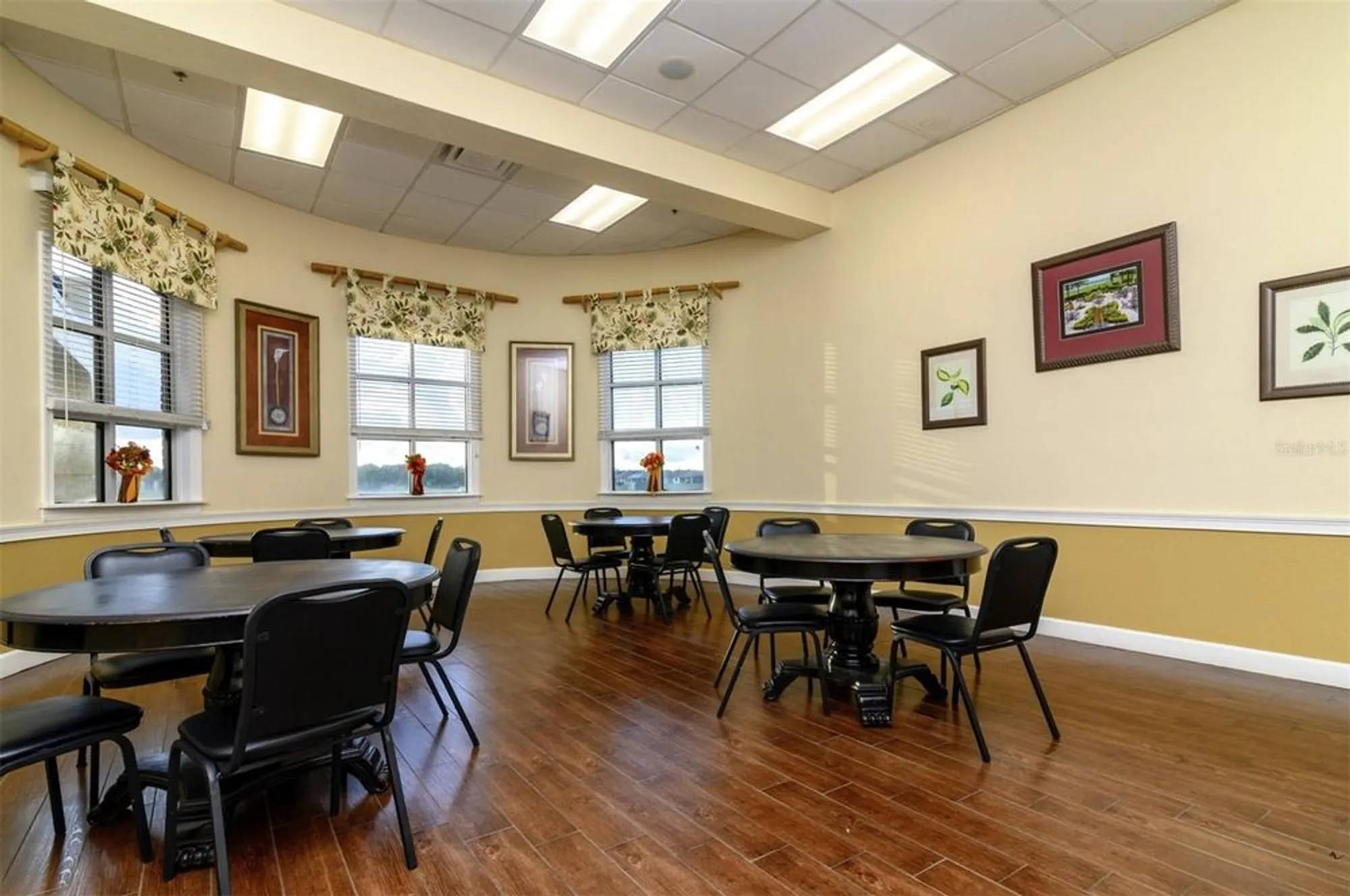 Property Slideshow image 92 of 100 | 5325 nicklaus dr, Winter Haven, FL, 33884