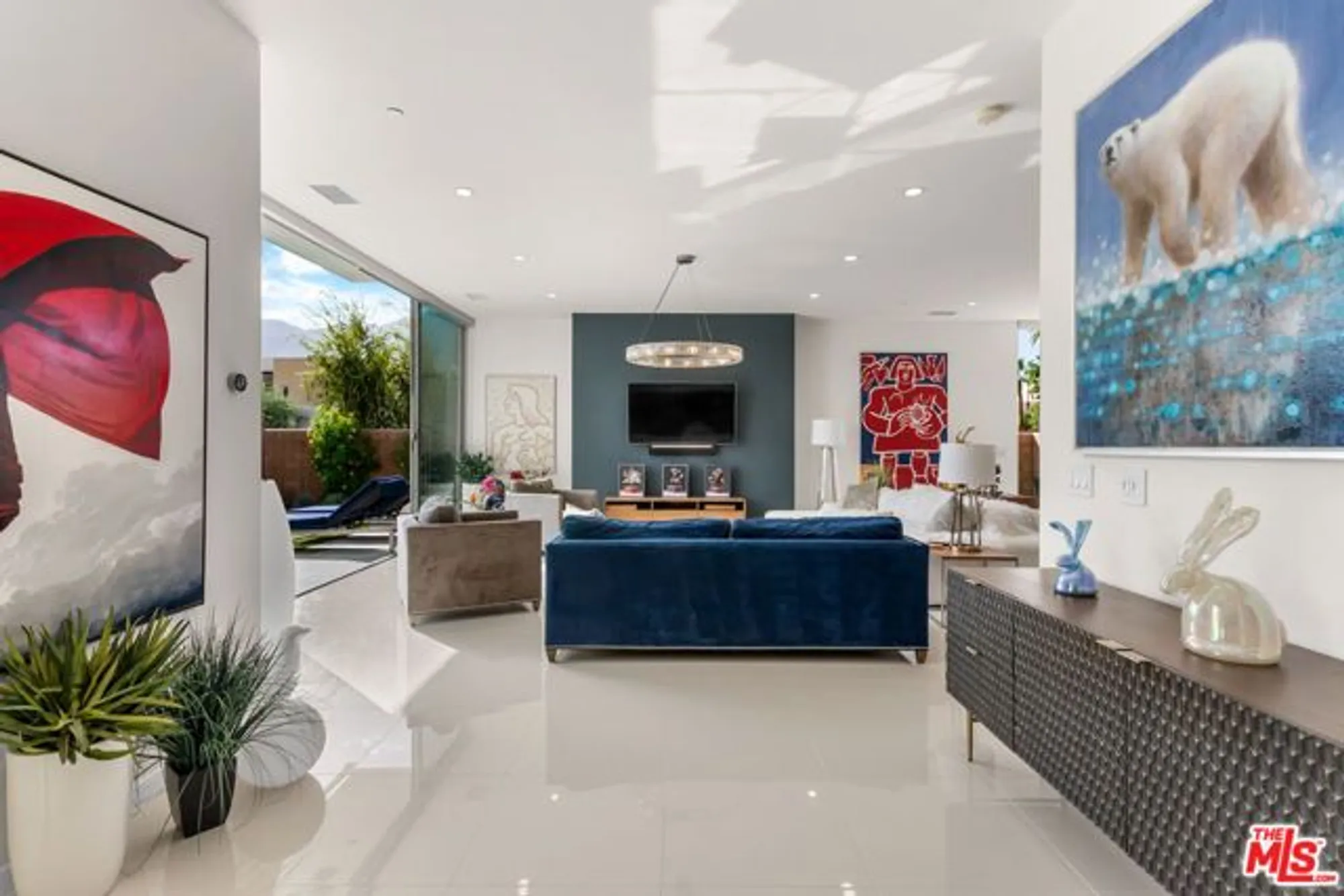 Property Slideshow image 9 of 60 | 4304 vantage ln, Palm Springs, CA, 92262