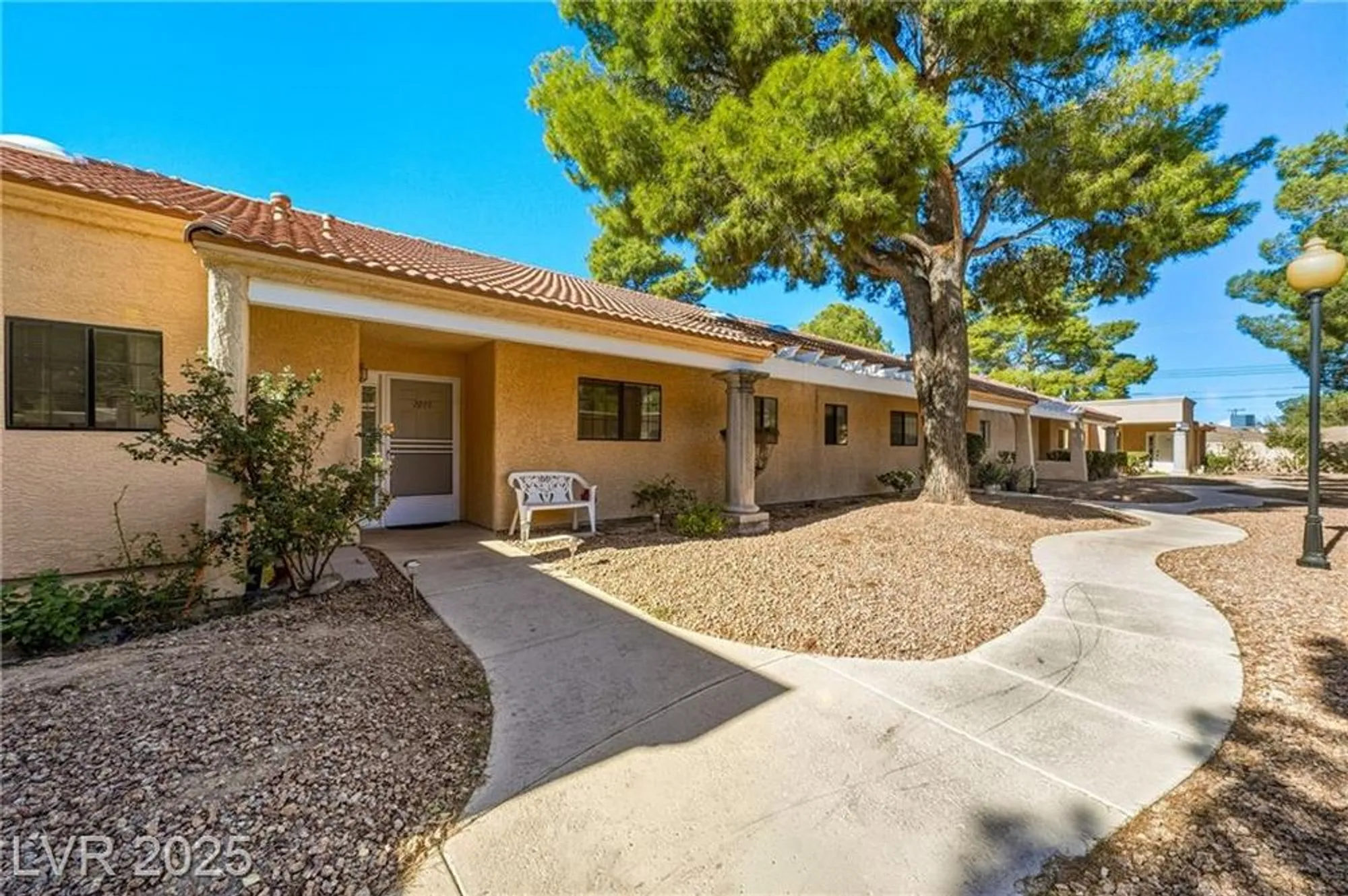Property Slideshow image 6 of 28 | 2851 s valley view blvd 1039, Las Vegas, NV, 89102