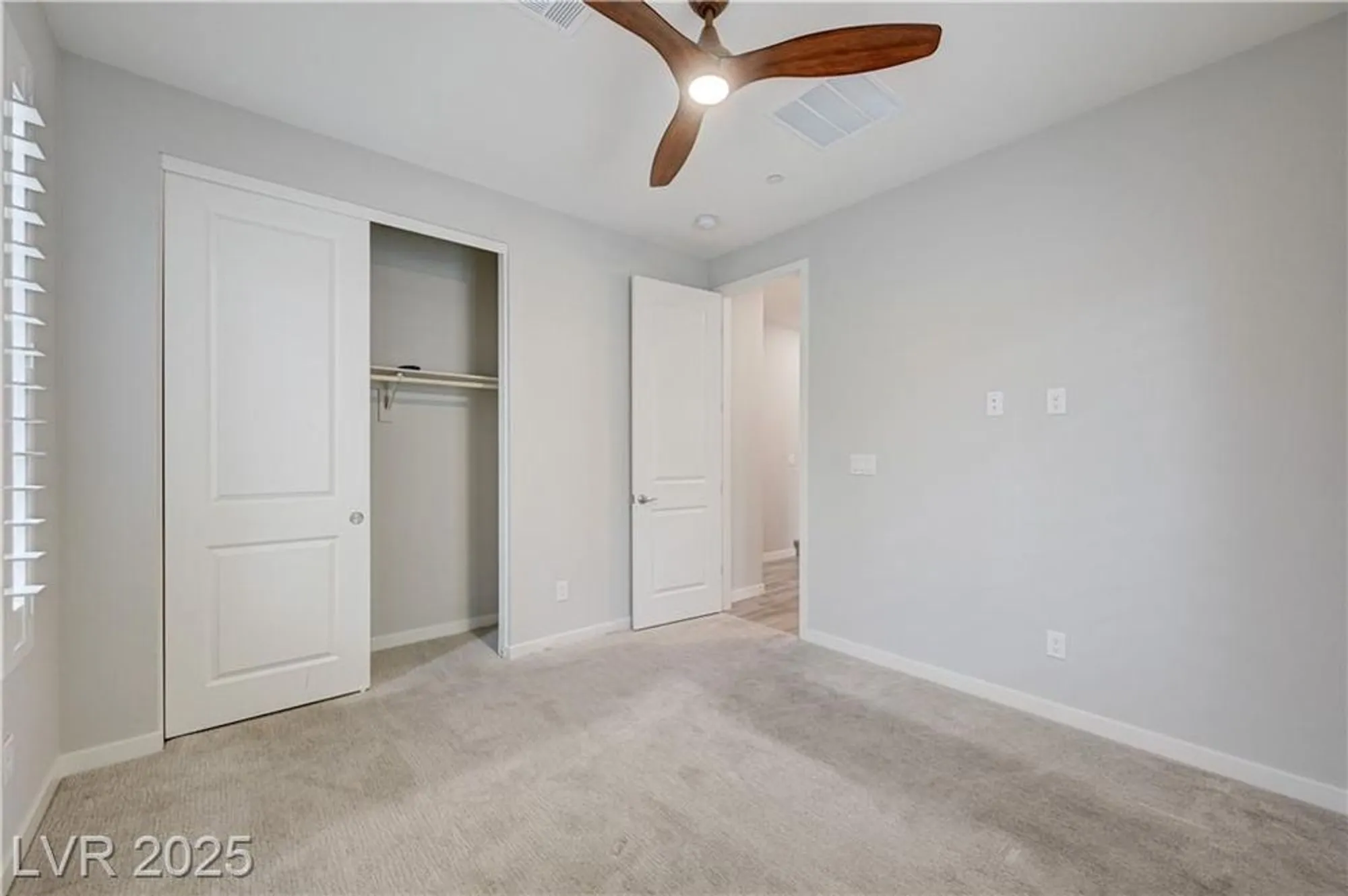 Property Slideshow image 18 of 51 | 4274 solace st, Las Vegas, NV, 89135