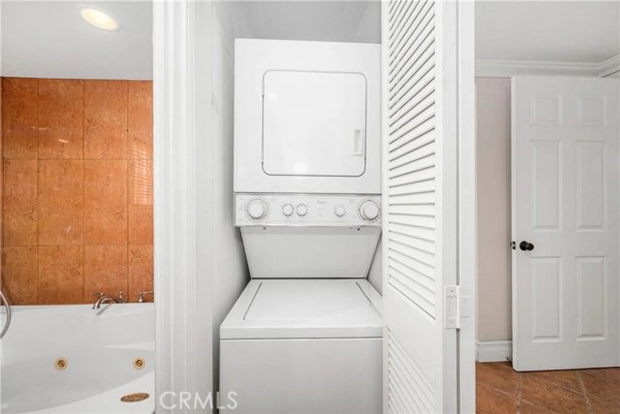 Property Slideshow image 43 of 43 | 1920 mckinney way apt 17a, Seal Beach, CA, 90740