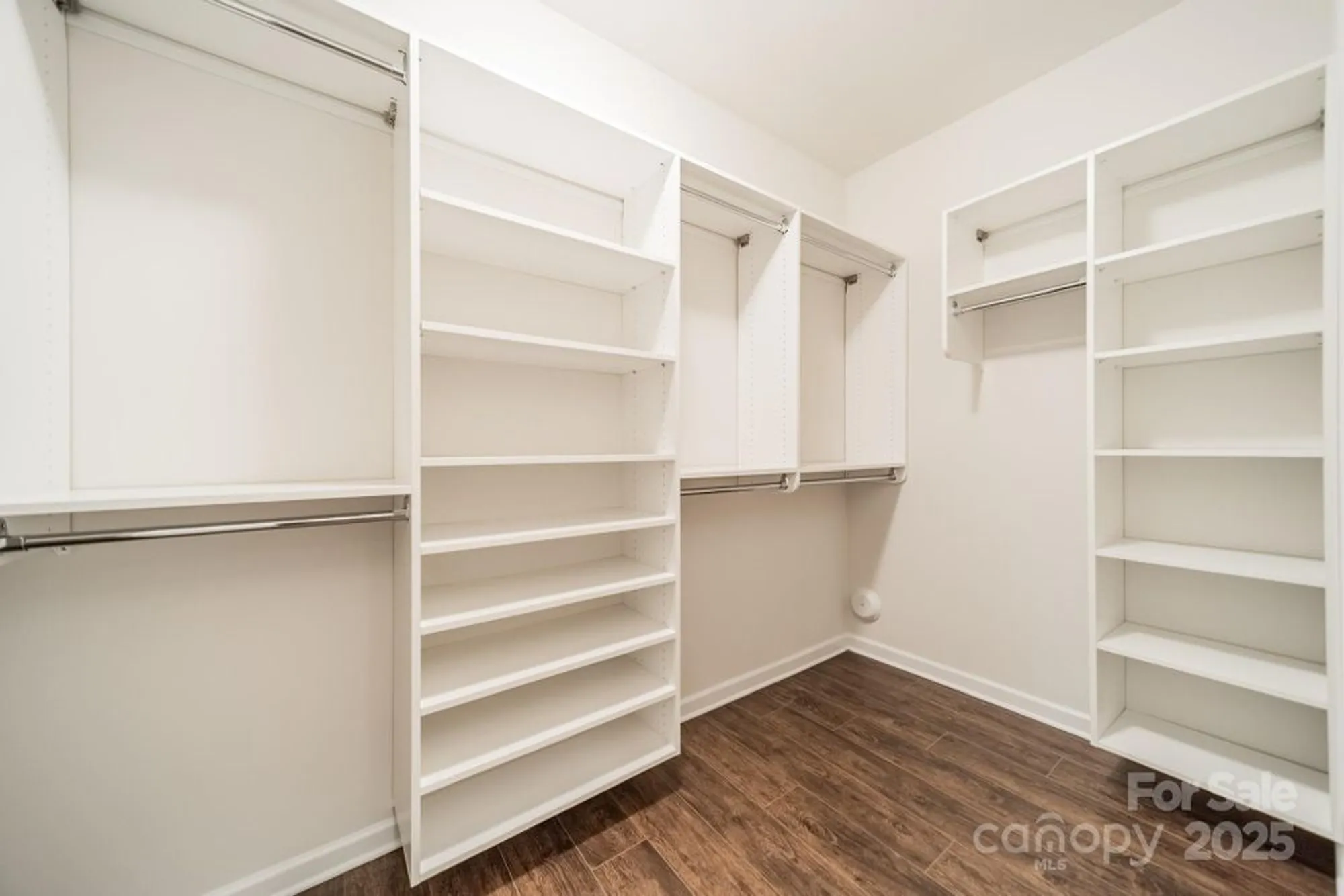 Property Slideshow image 32 of 48 | 6034 jepson ct, Charlotte, NC, 28214