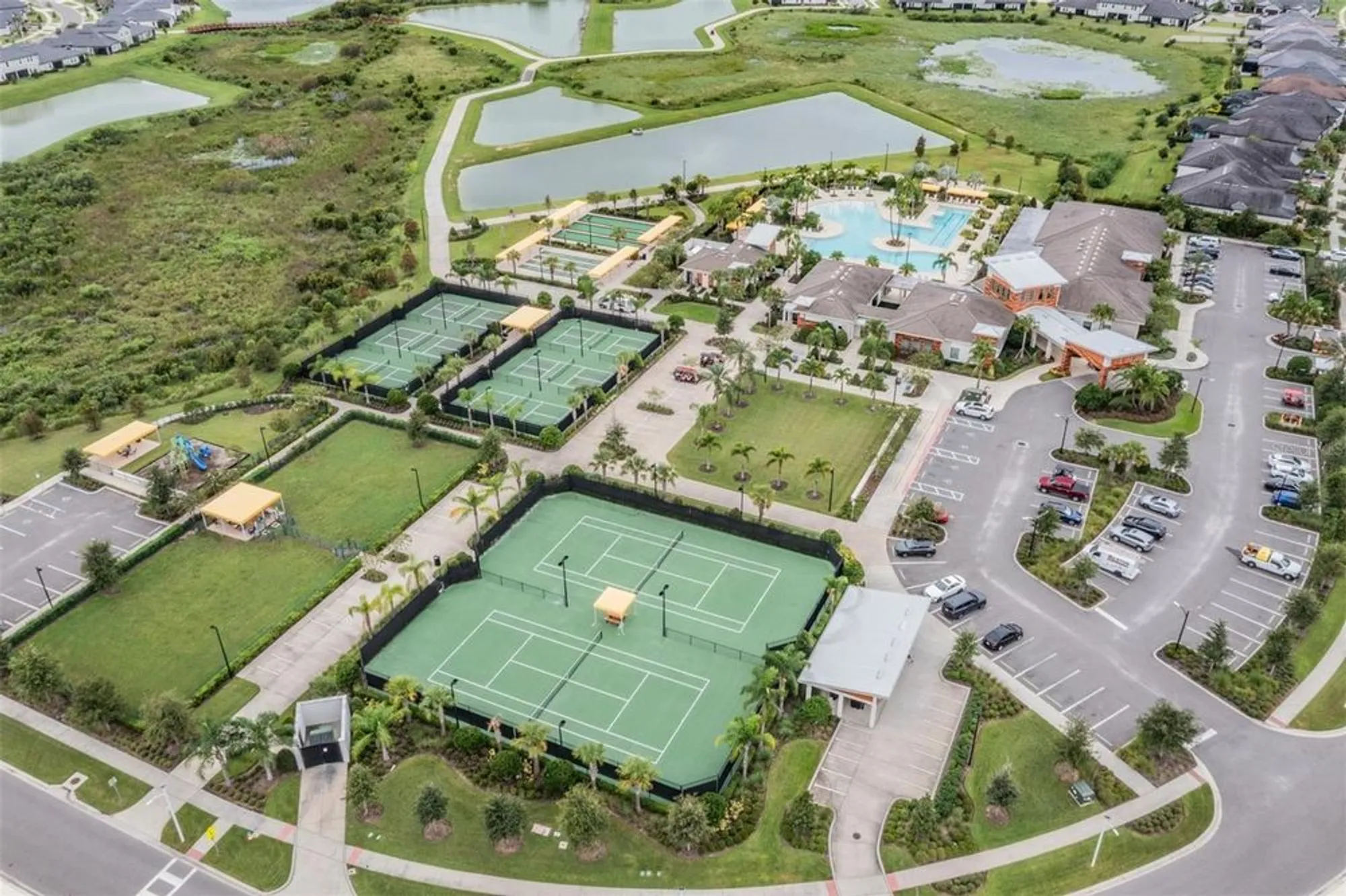 Property Slideshow image 36 of 90 | 10450 weldon cork way, San Antonio, FL, 33576