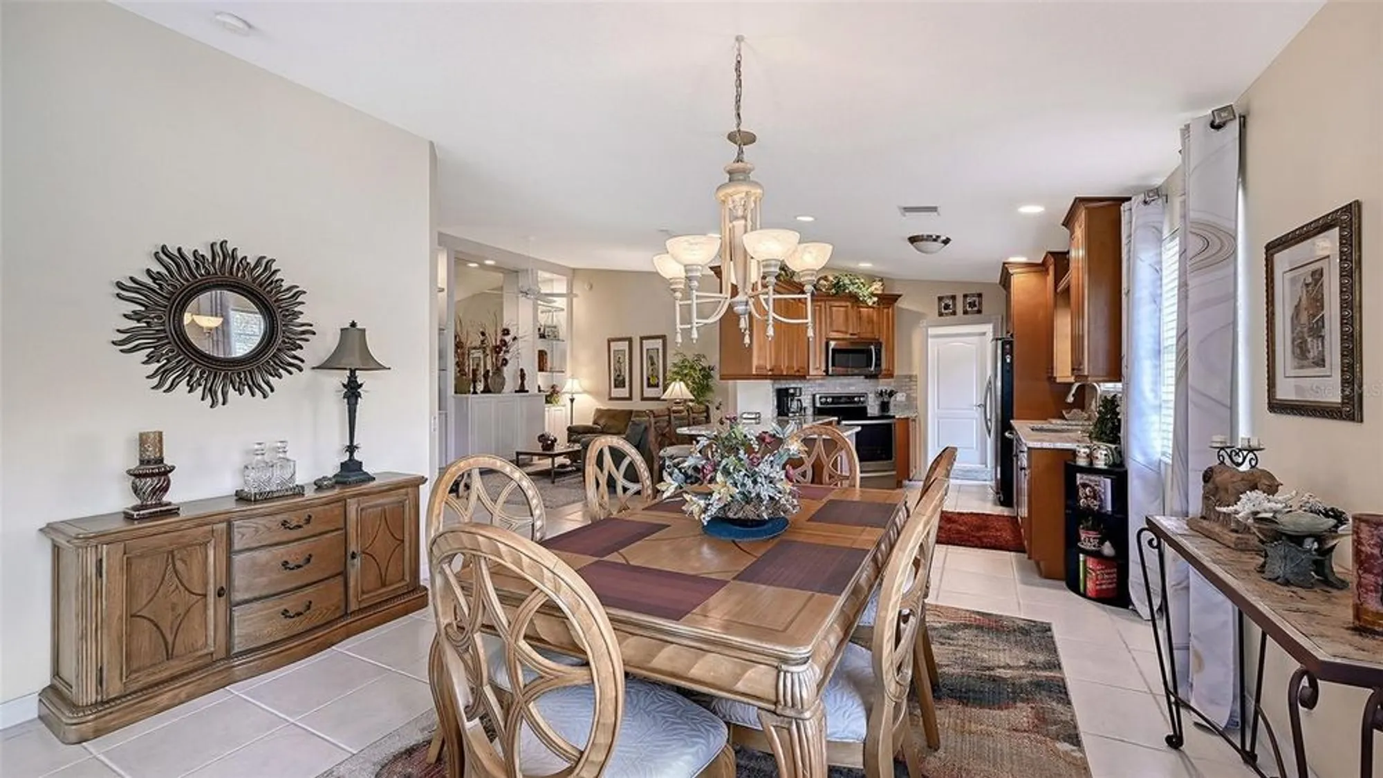 Property Slideshow image 20 of 87 | 5770 ivrea dr, Sarasota, FL, 34238