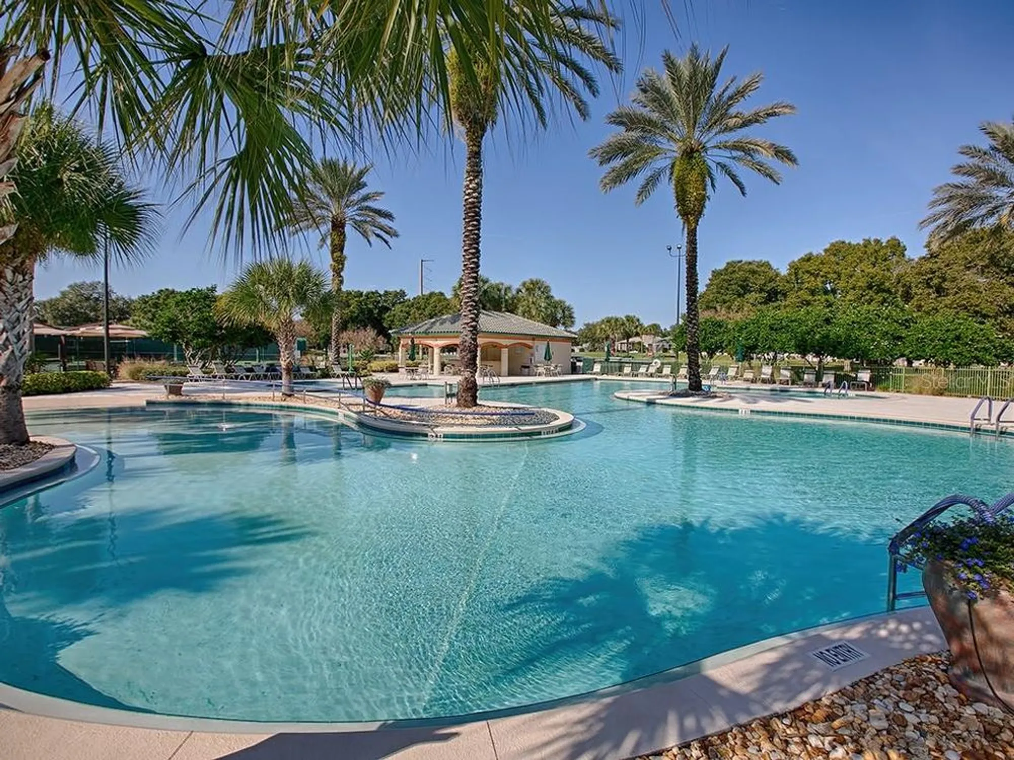 Property Slideshow image 38 of 42 | 27400 stoney brook dr, Leesburg, FL, 34748