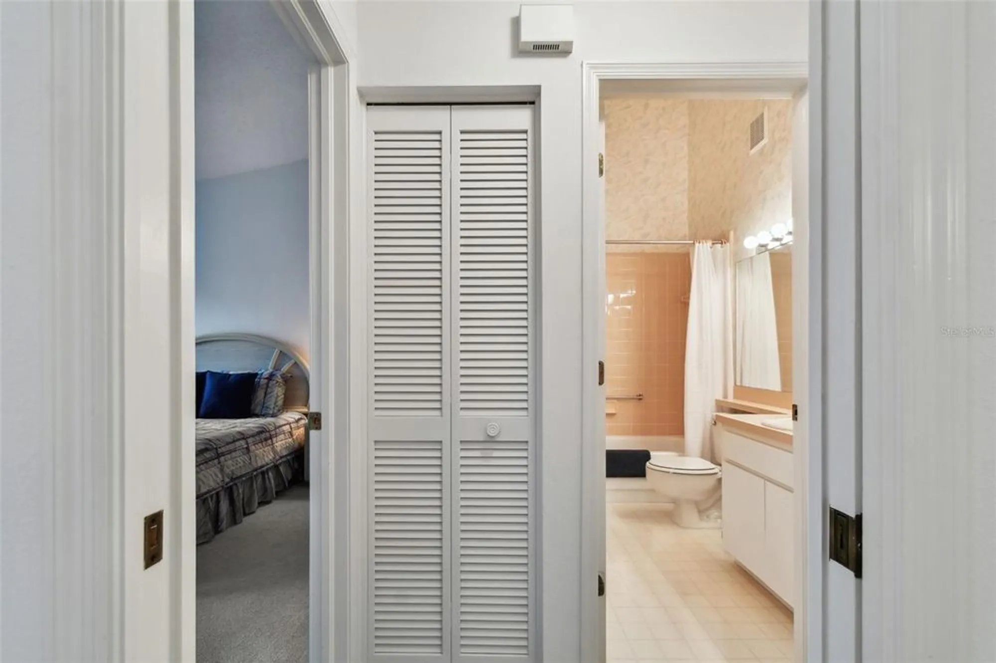 Property Slideshow image 32 of 38 | 1700 highland club ct, Palm Harbor, FL, 34684