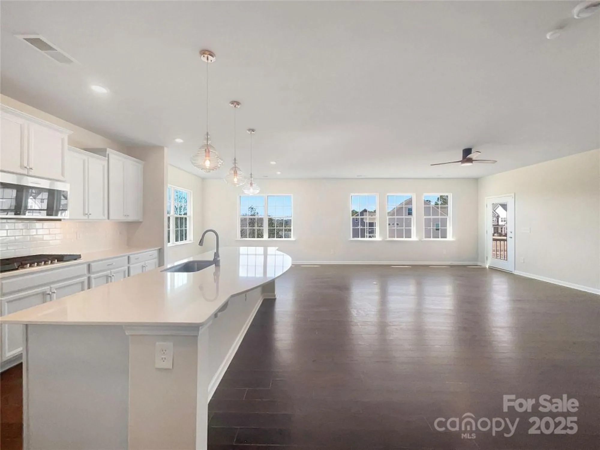 Property Slideshow image 13 of 22 | 15633 aviary orchard way, Charlotte, NC, 28278