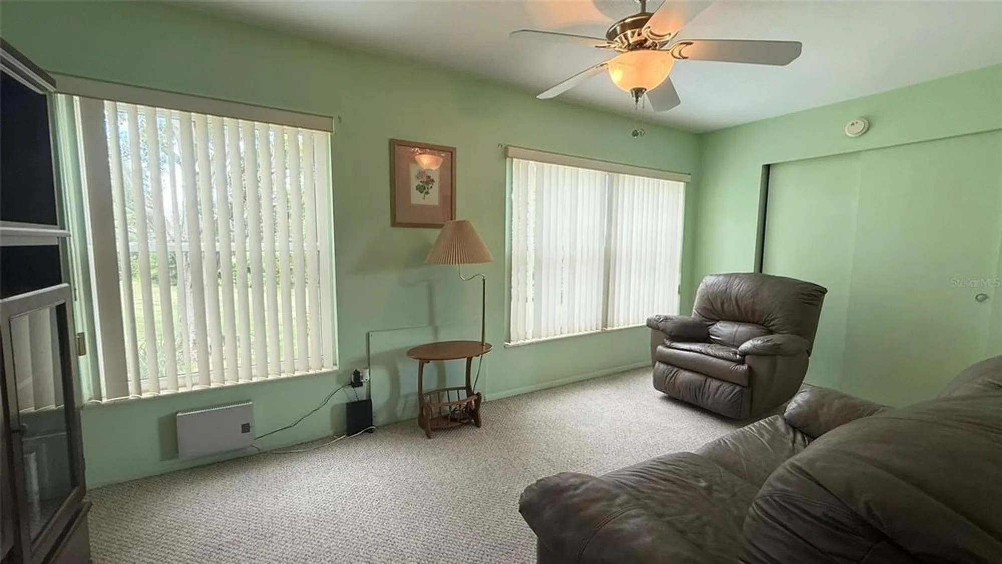 Property Slideshow image 14 of 33 | 2460 canadian way 48, Clearwater, FL, 33763