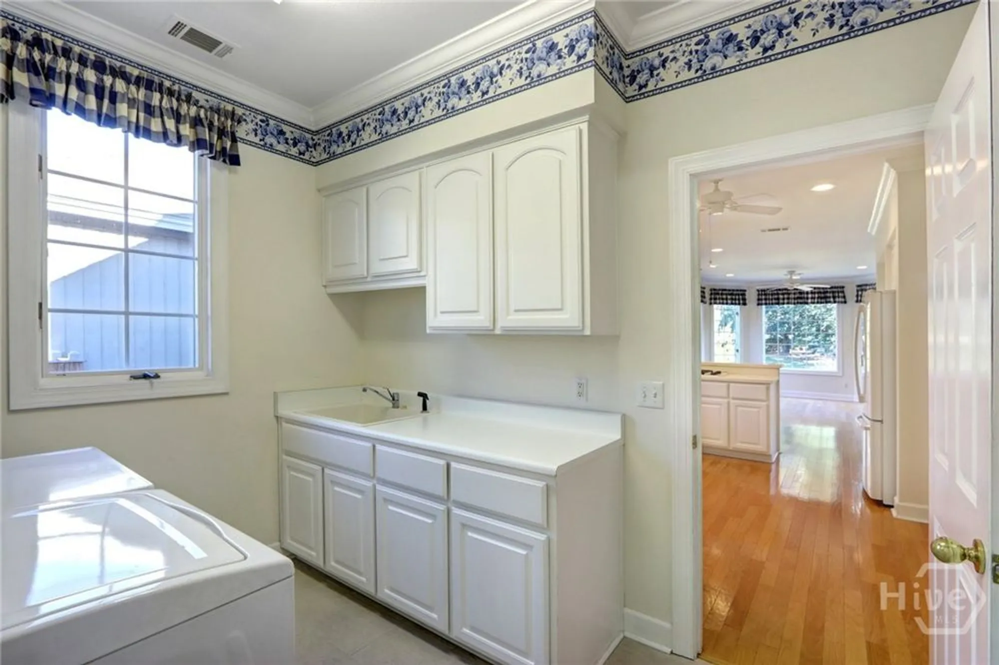Property Slideshow image 20 of 45 | 2 breakfast ct, Savannah, GA, 31411