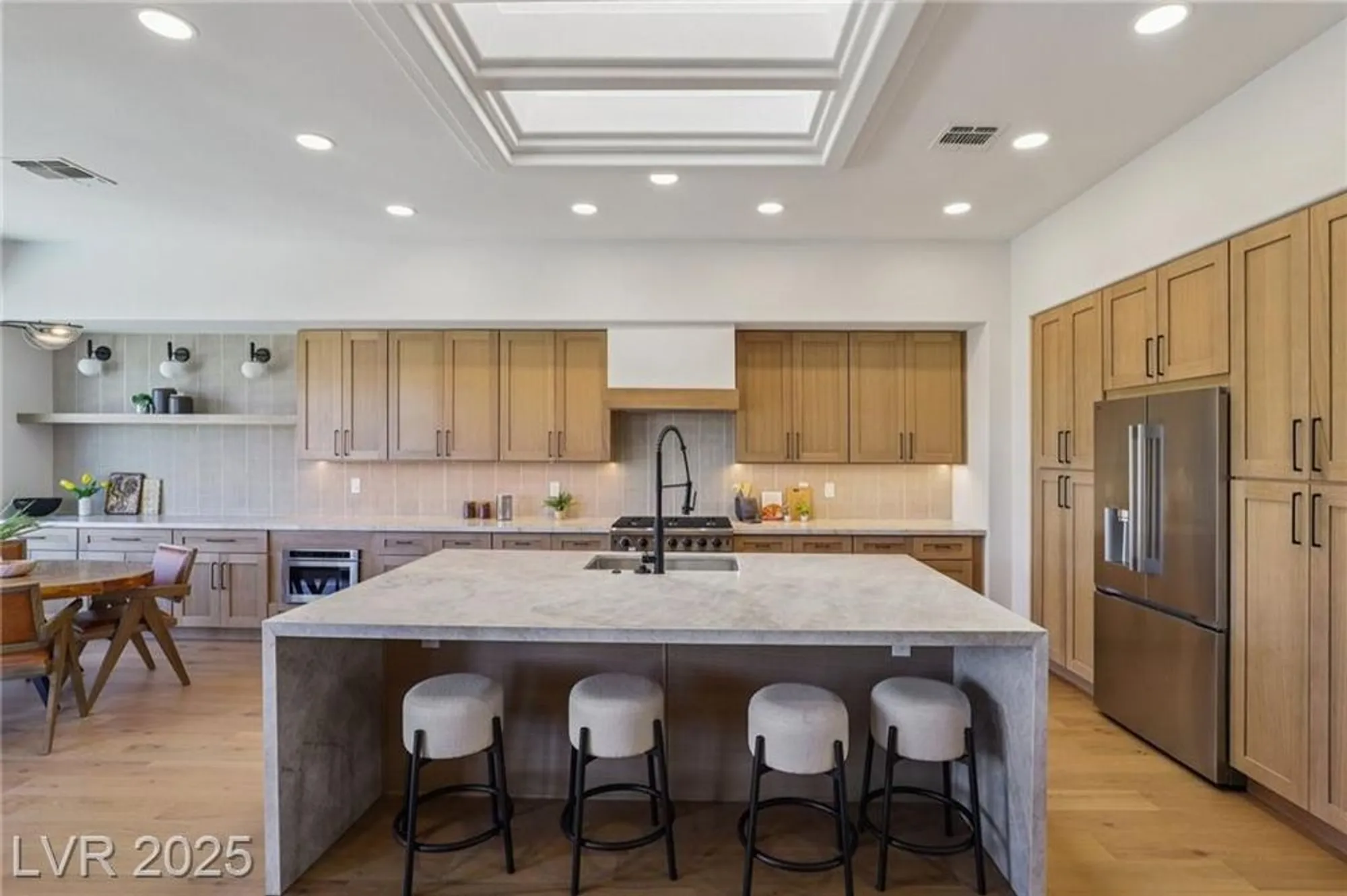 Property Slideshow image 23 of 82 | 2386 hardin ridge dr, Henderson, NV, 89052