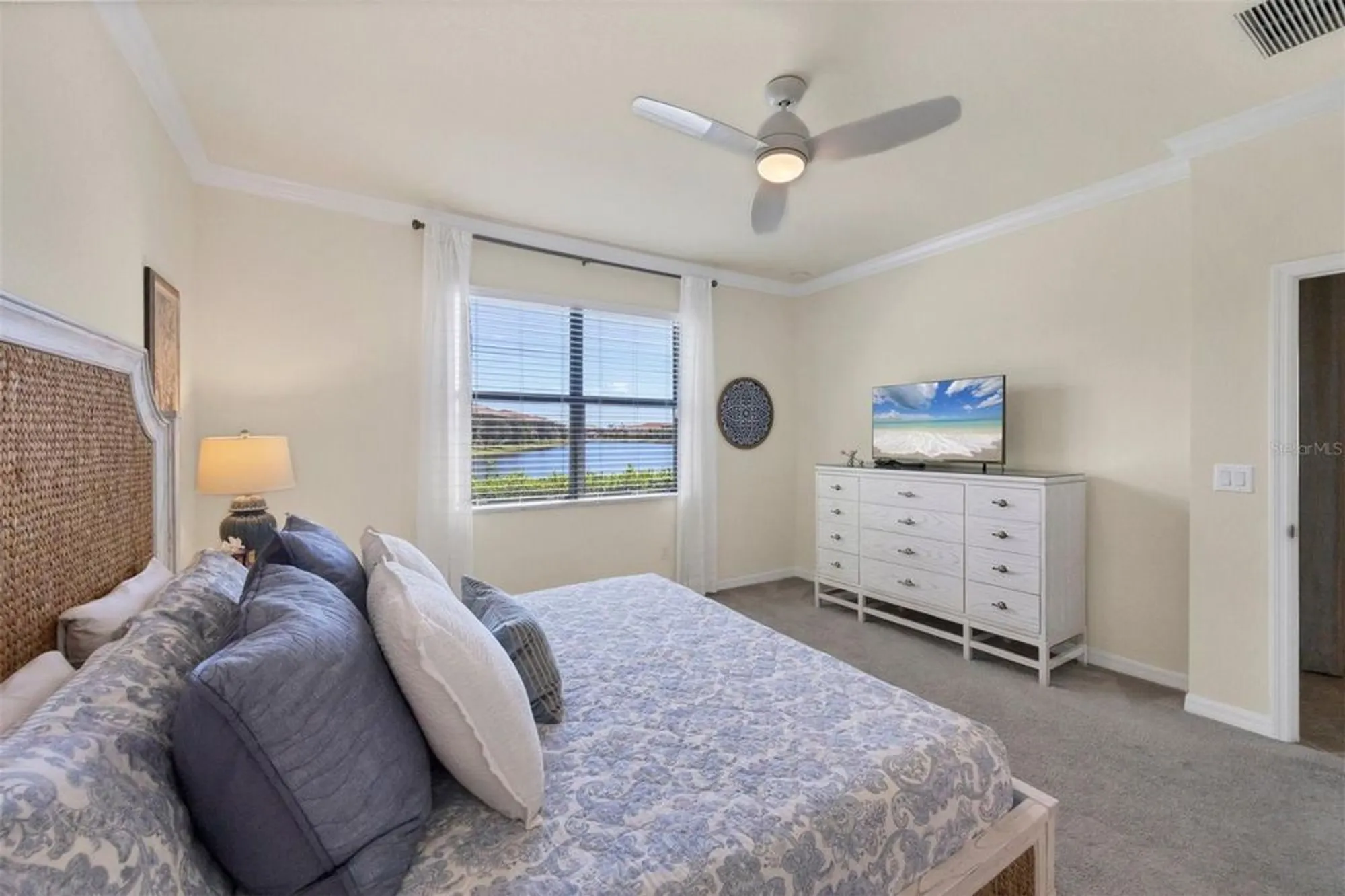 Property Slideshow image 21 of 61 | 10097 cozy grove dr, Venice, FL, 34293