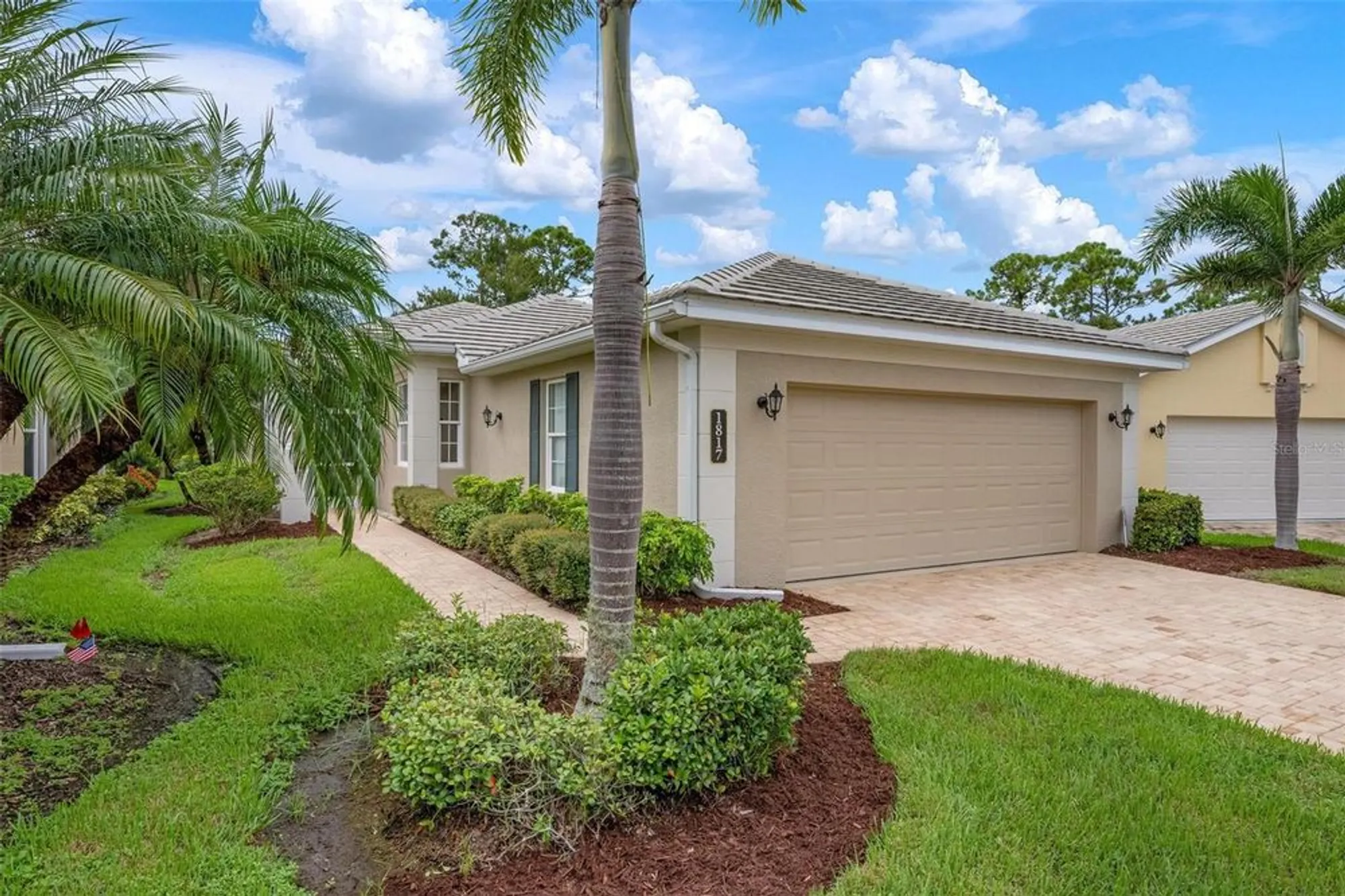 Property Slideshow image 1 of 74 | 1817 lancashire dr, Venice, FL, 34293