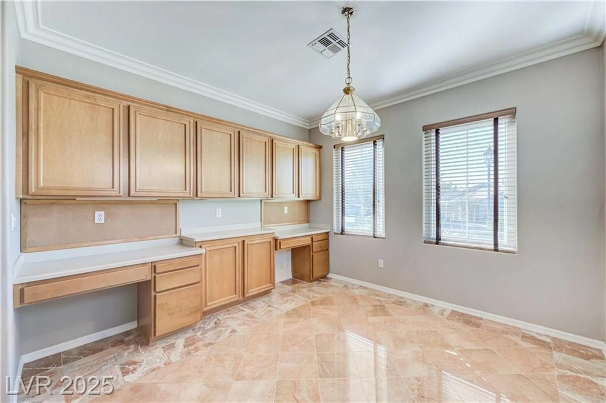 Property Slideshow image 13 of 41 | 2738 grand forks rd, Henderson, NV, 89052