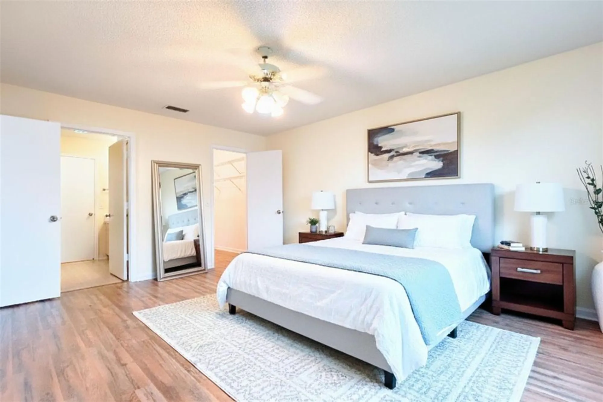 Property Slideshow image 14 of 23 | 718 villita ln, The Villages, FL, 32159