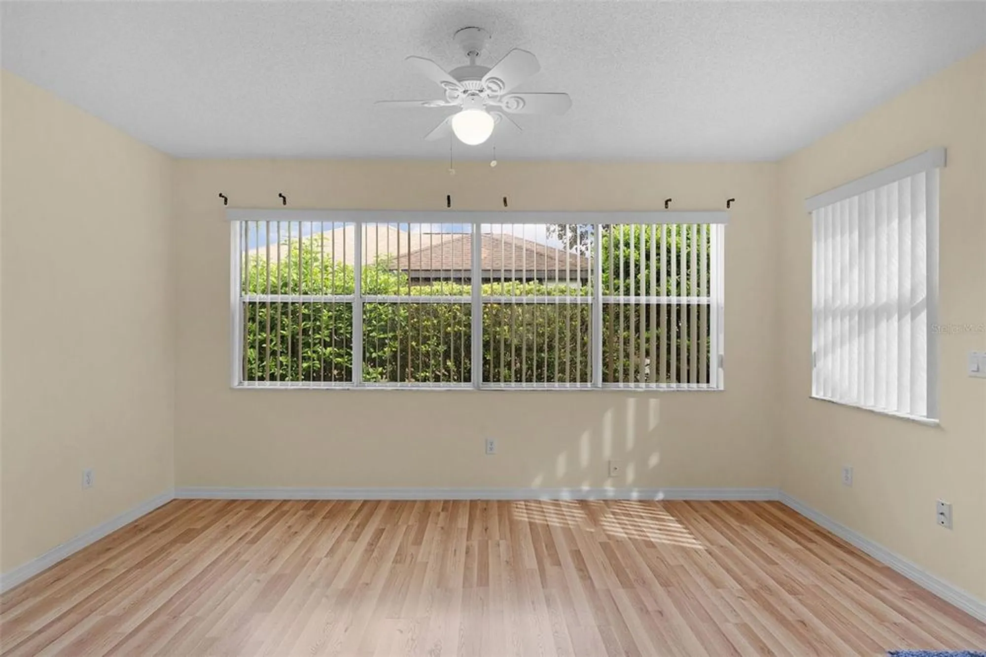 Property Slideshow image 19 of 55 | 1003 del mar dr, Lady Lake, FL, 32159
